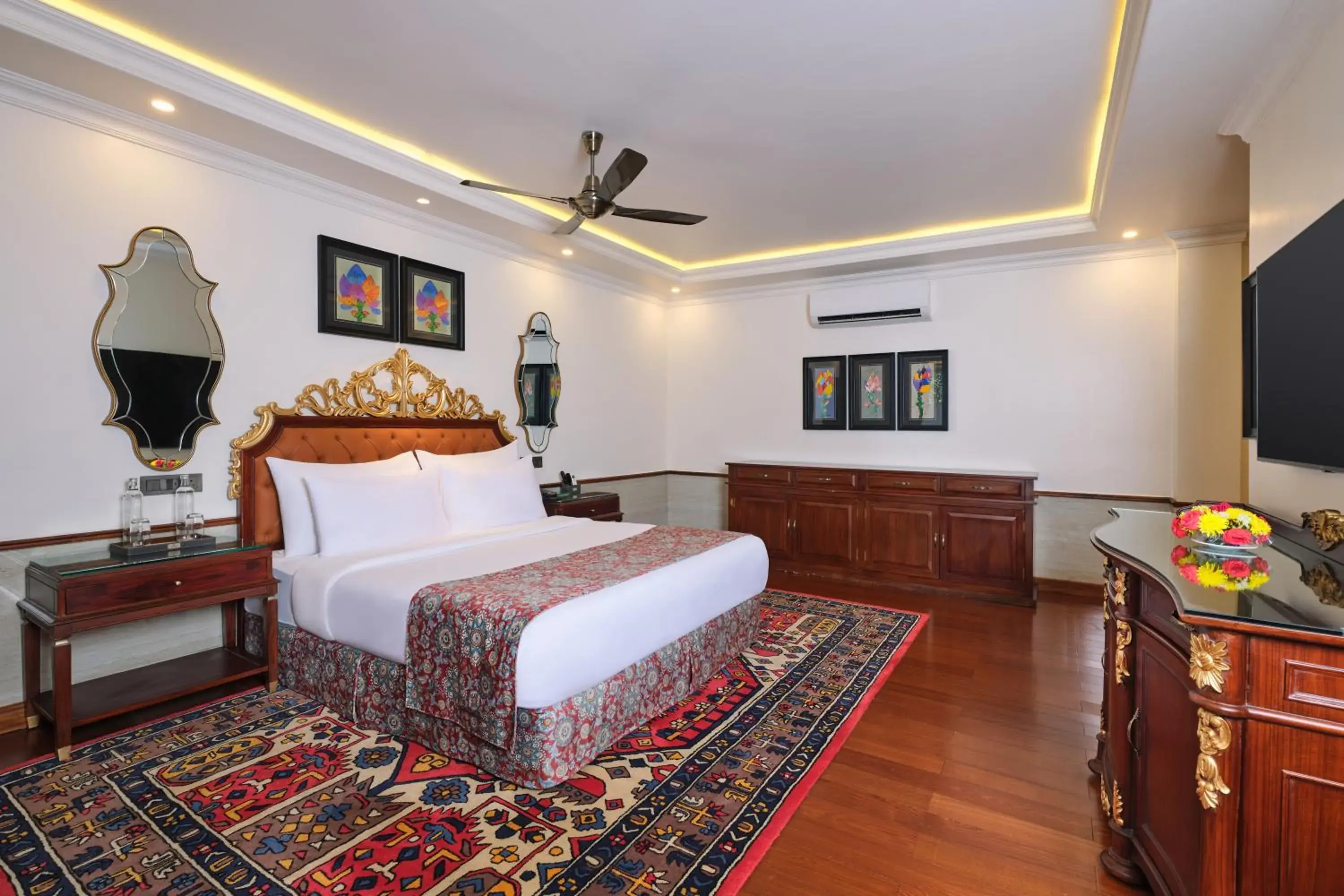 Royal Villa in Mayfair Spa Resort & Casino Royal Villa in Mayfair Spa Resort & Casino