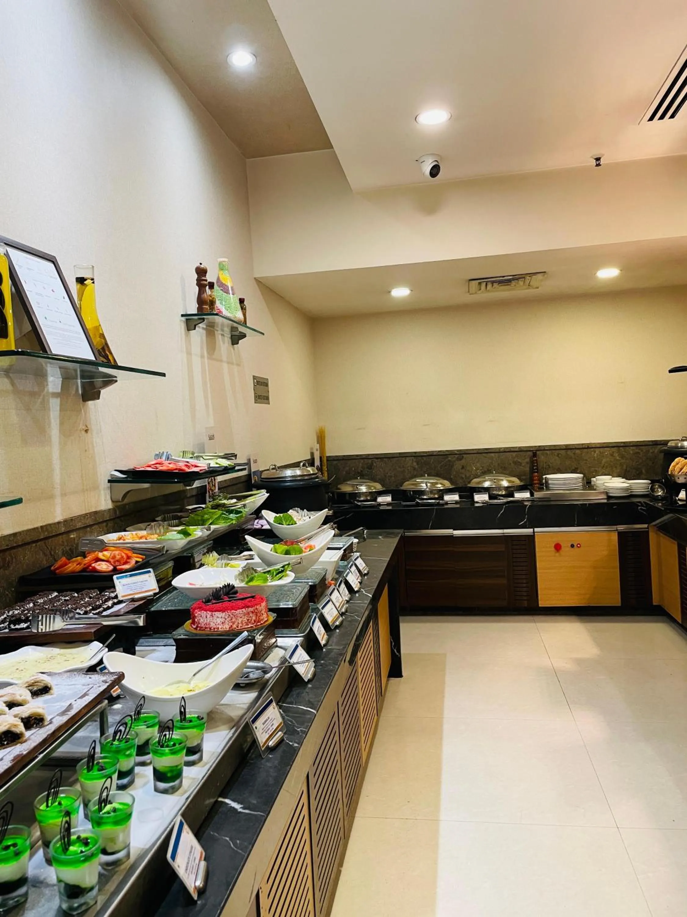 Restaurant/places to eat in Fortune Park Galaxy, Vapi - Member ITC Hotels' Group