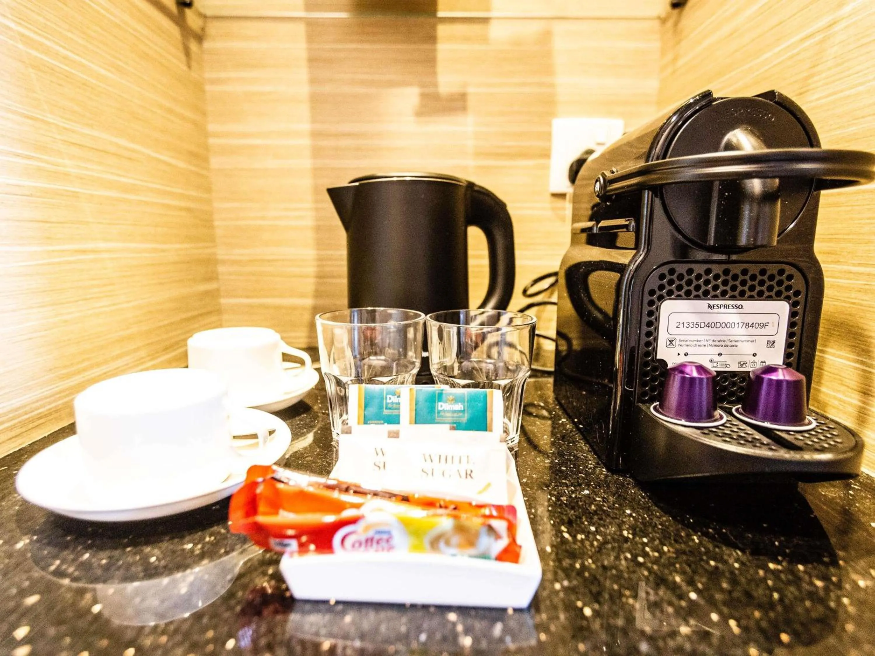 Bedroom in ibis Styles Singapore Albert