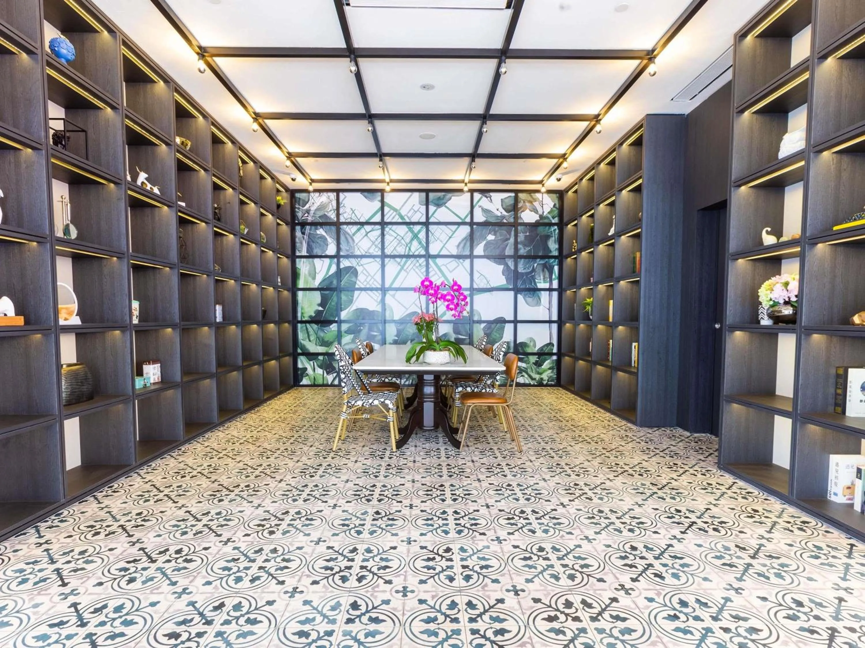 Property building in ibis Styles Singapore Albert