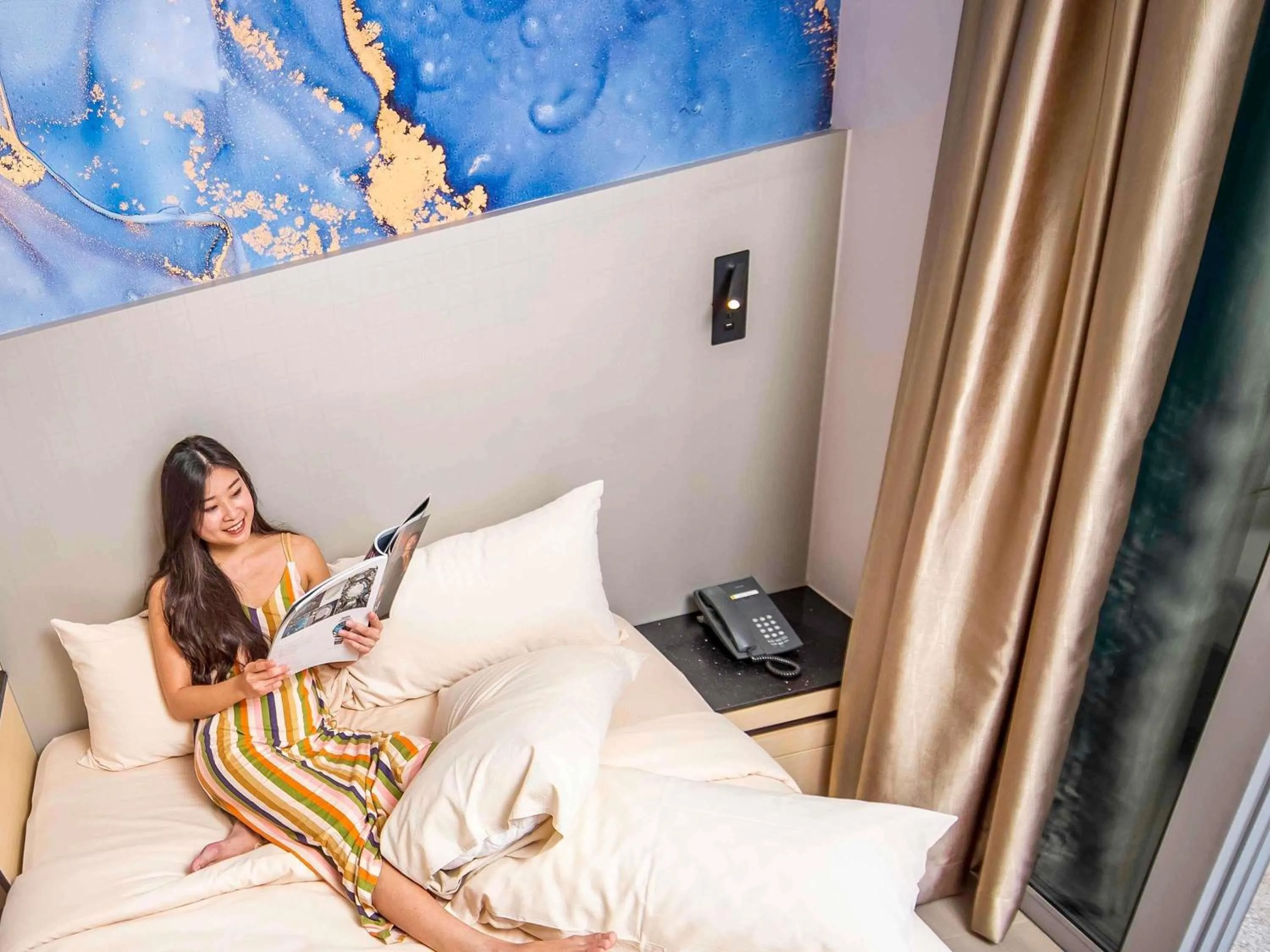 Bedroom, Bed in ibis Styles Singapore Albert