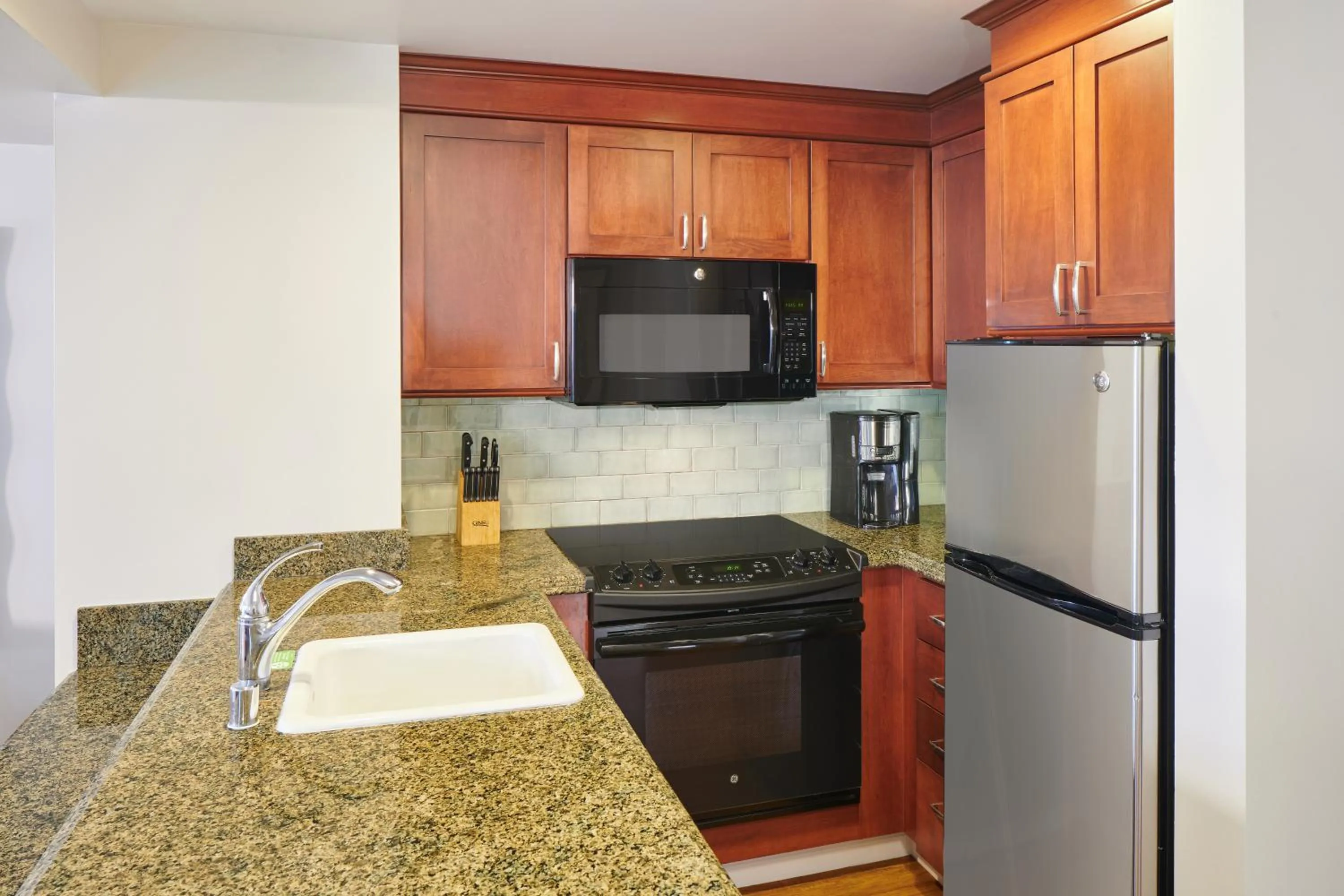 Kitchen or kitchenette in Hilton Grand Vacations Club at Hilton Hawaiian Village