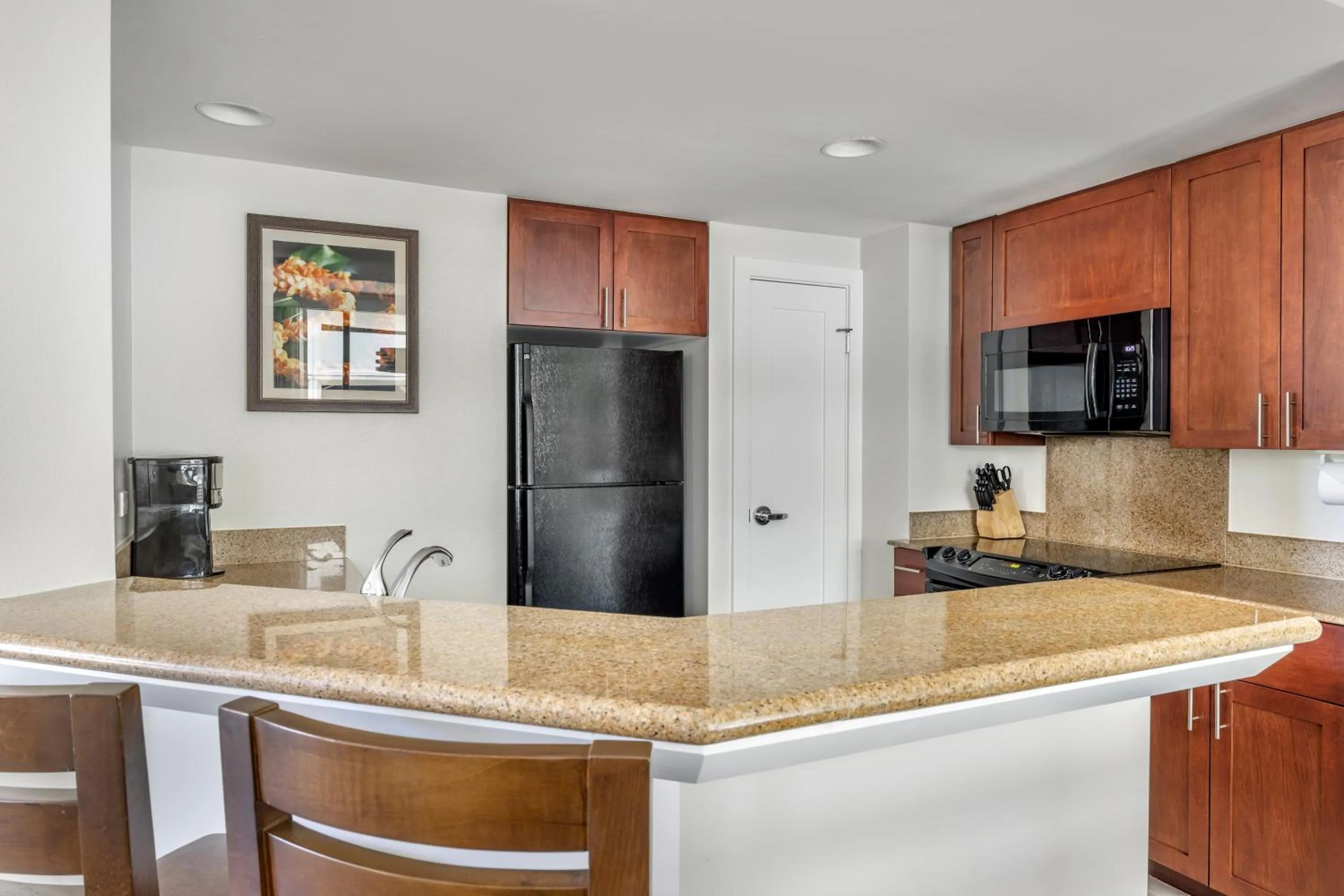 Kitchen or kitchenette in Hilton Grand Vacations Club at Hilton Hawaiian Village