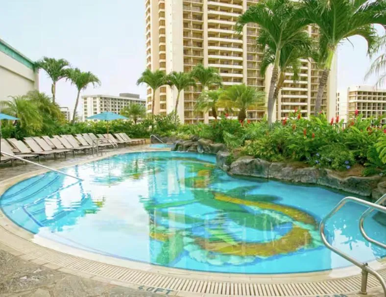 Swimming pool in Hilton Grand Vacations Club at Hilton Hawaiian Village