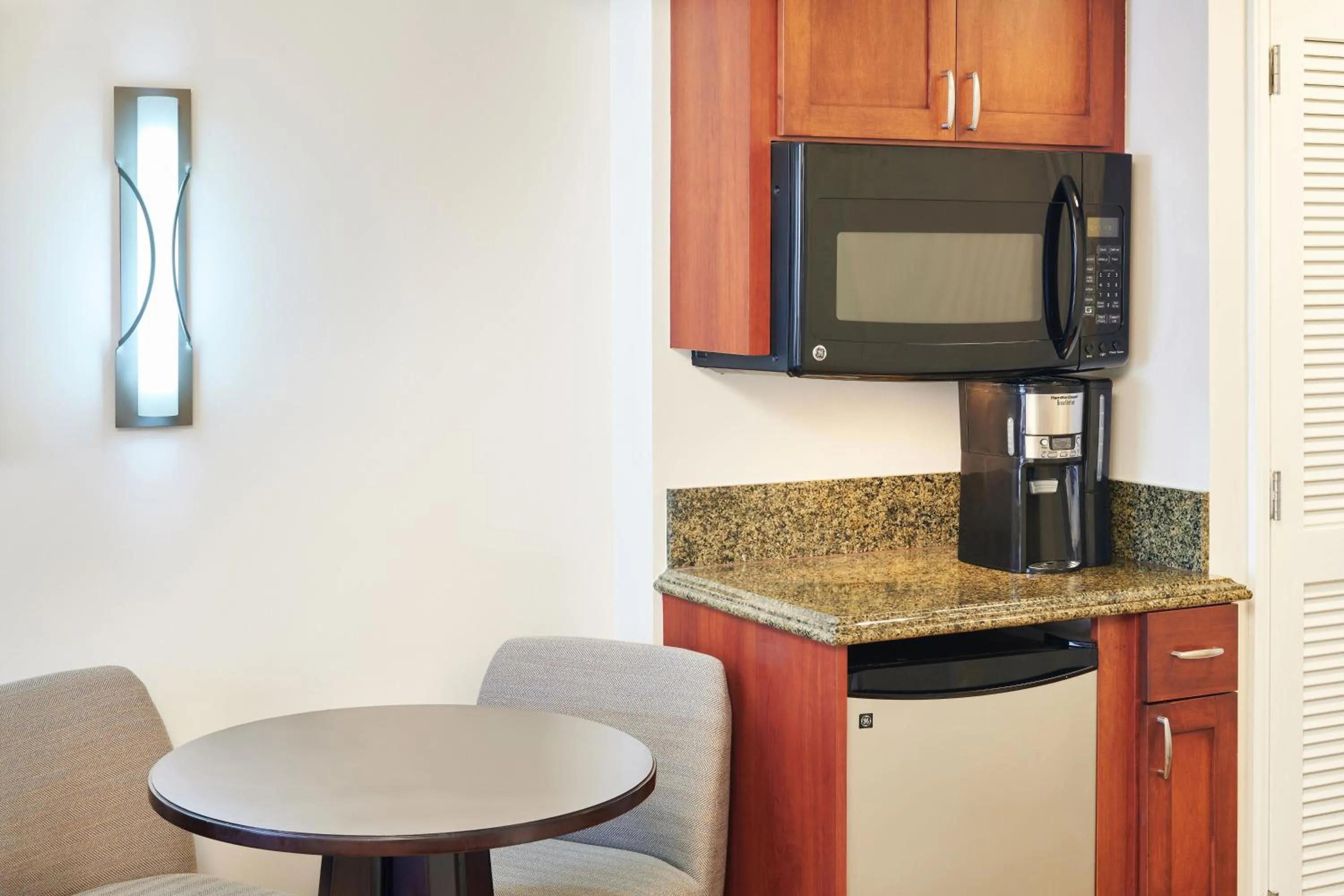 Kitchen or kitchenette in Hilton Grand Vacations Club at Hilton Hawaiian Village