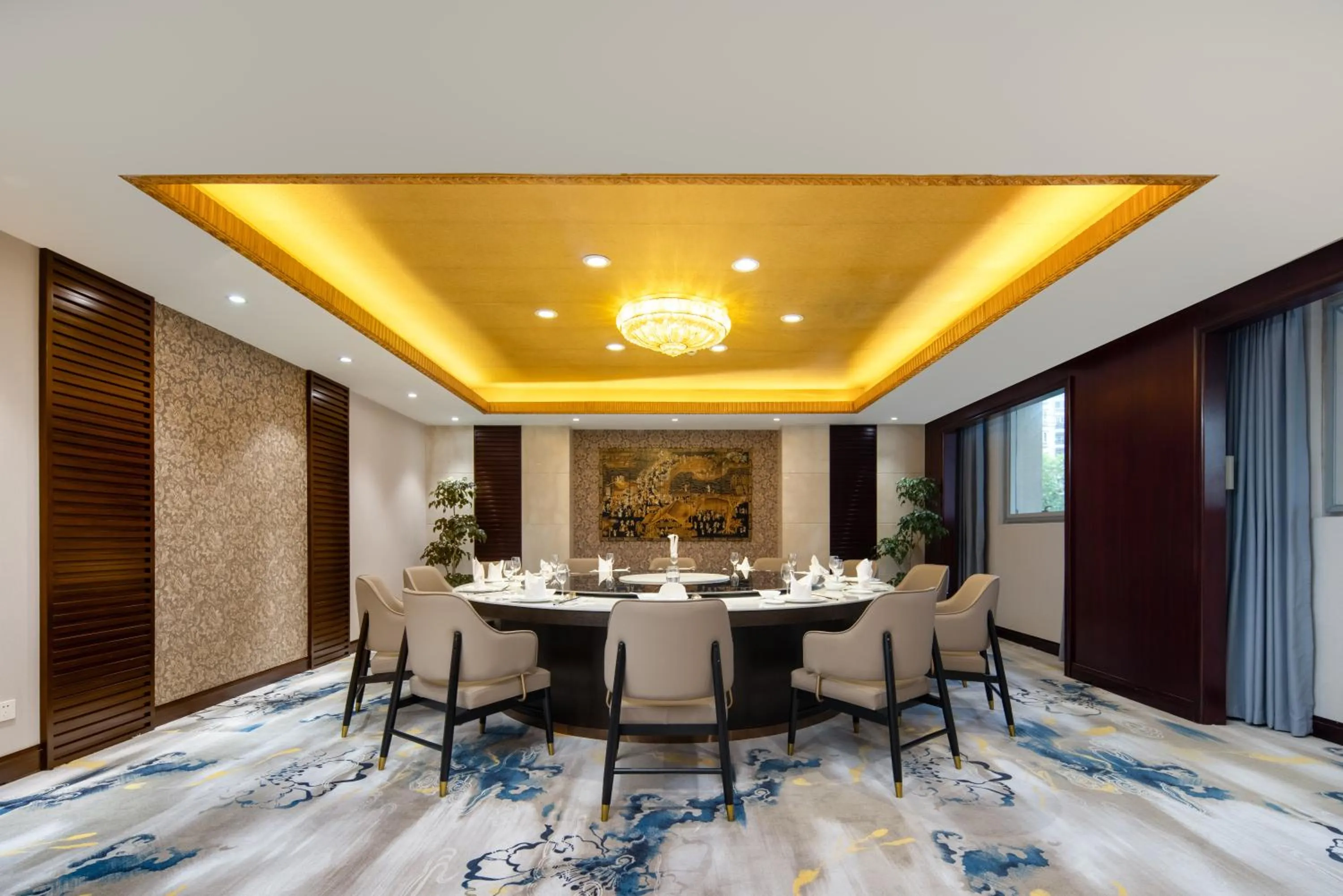 Gem Flower Hotel - North Bund