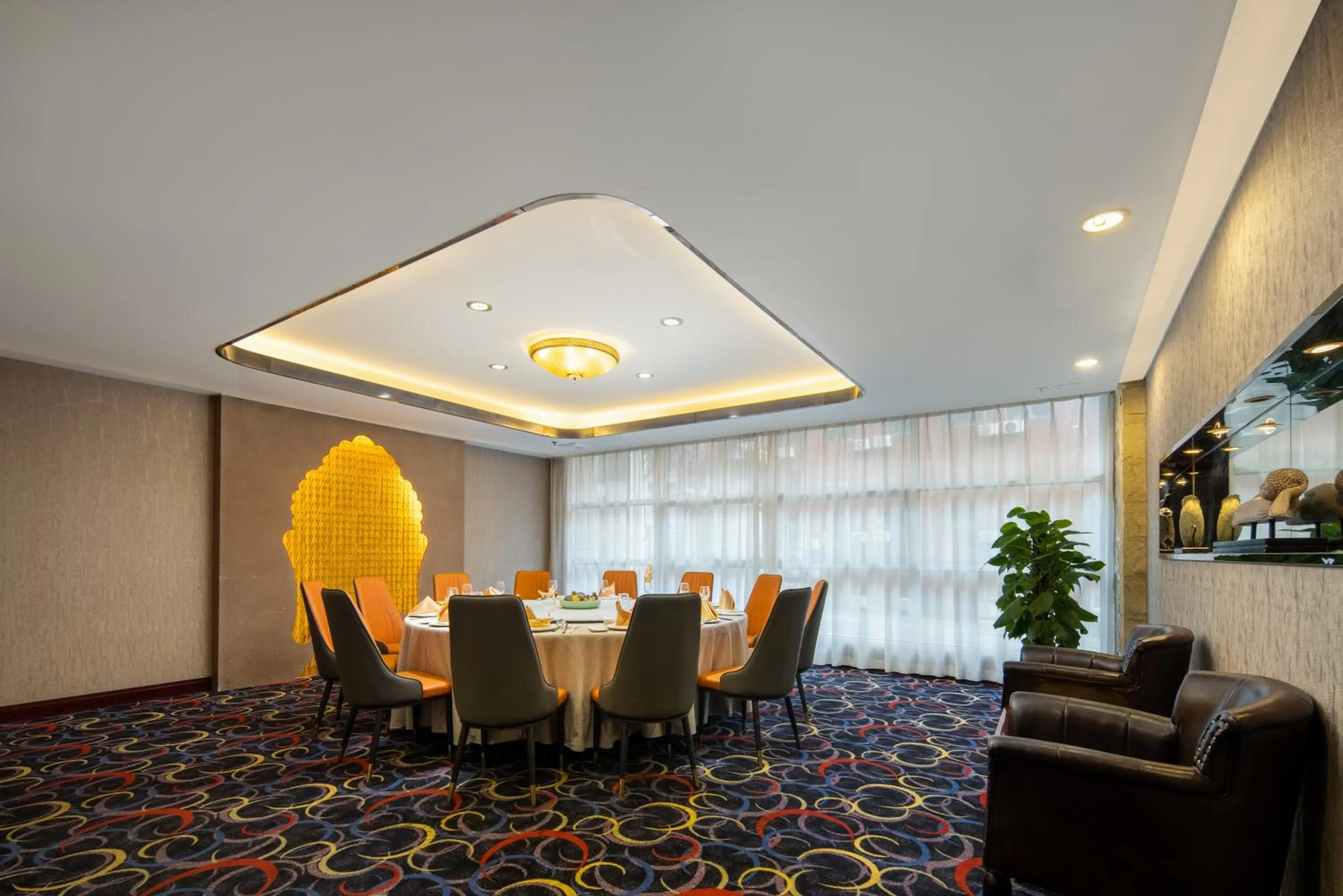 Gem Flower Hotel - North Bund