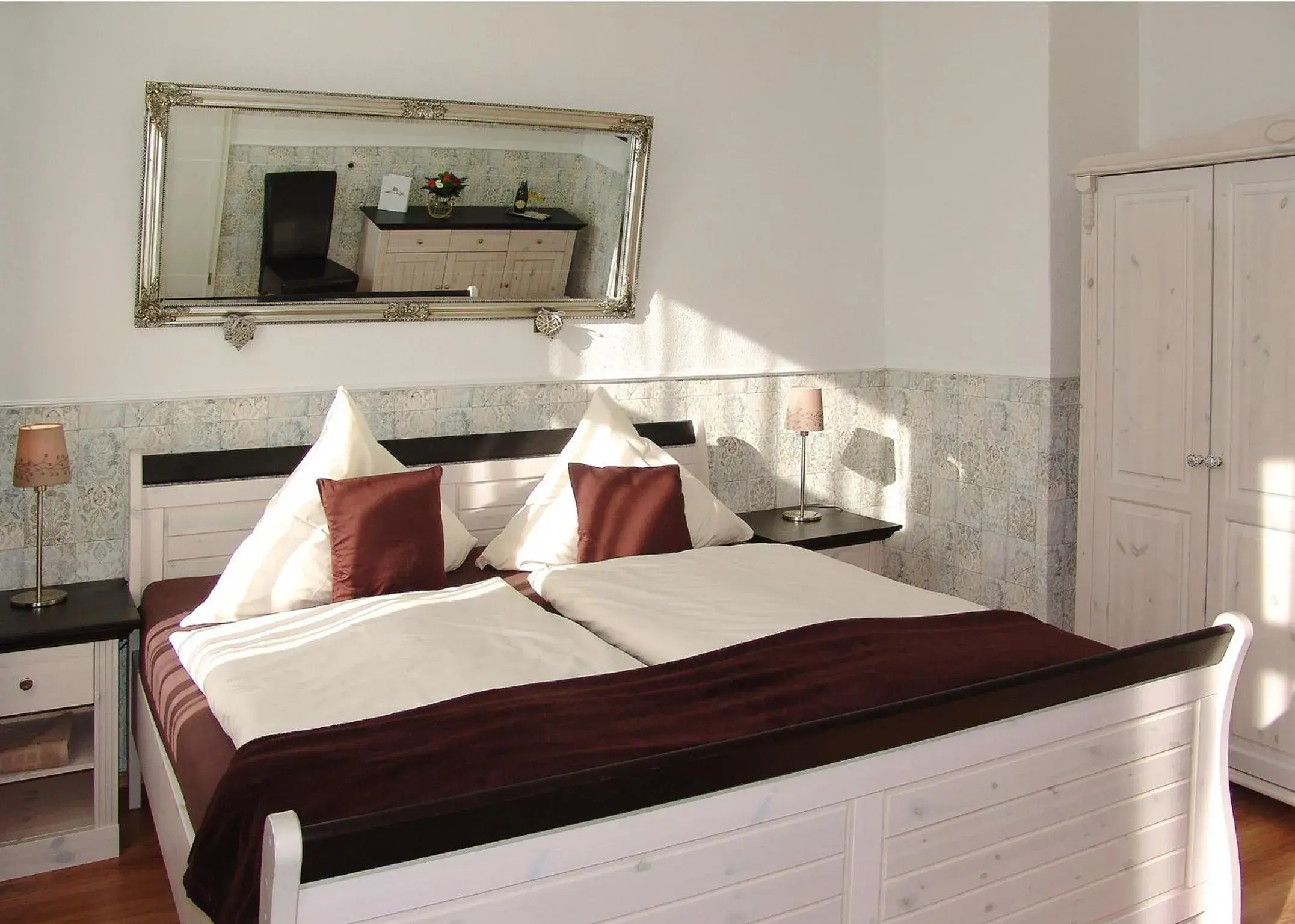 Junior Suite in Hotel Garni Landhaus Uttum Junior Suite in Hotel Garni Landhaus Uttum