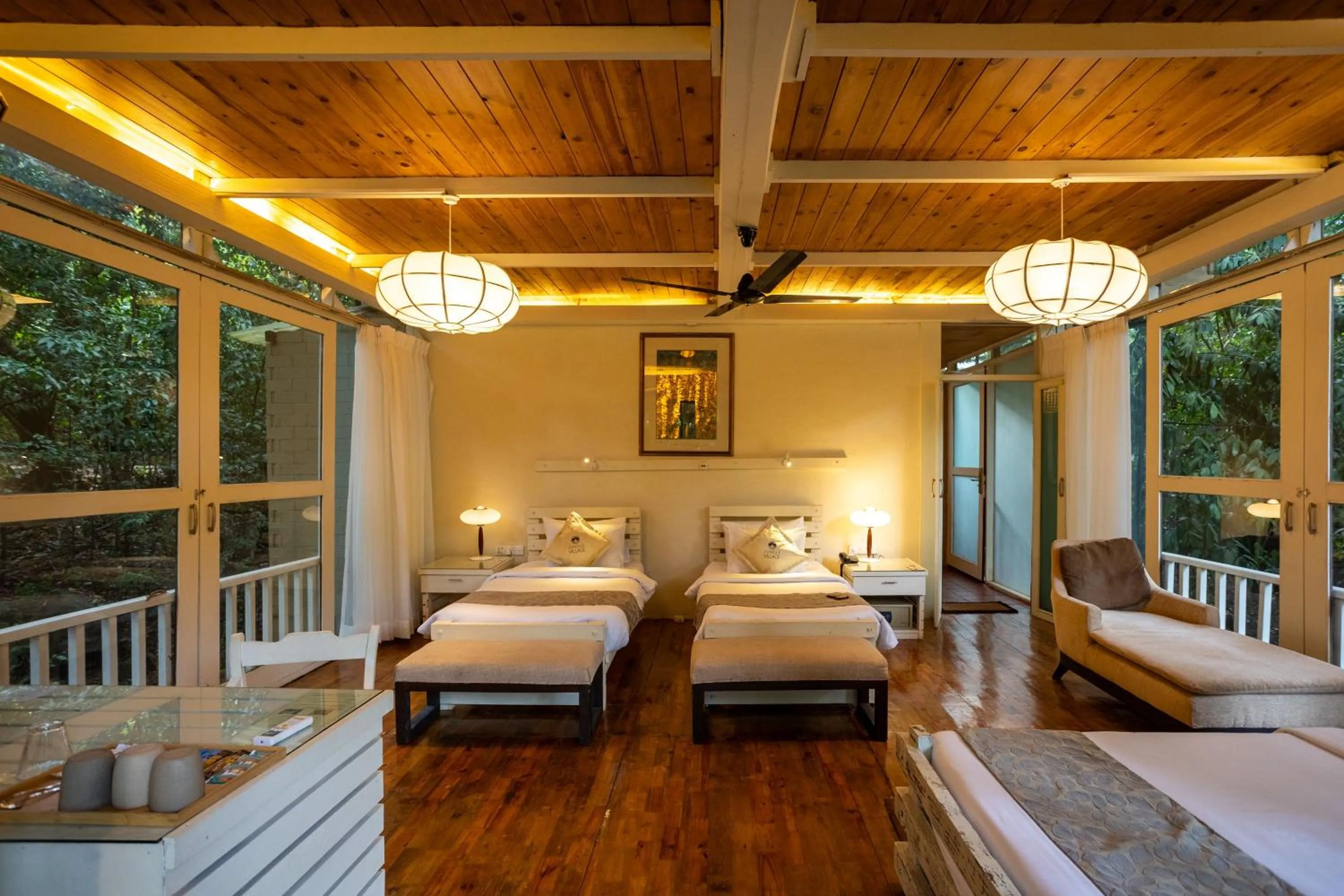 Bed in Jungle Village Unawatuna