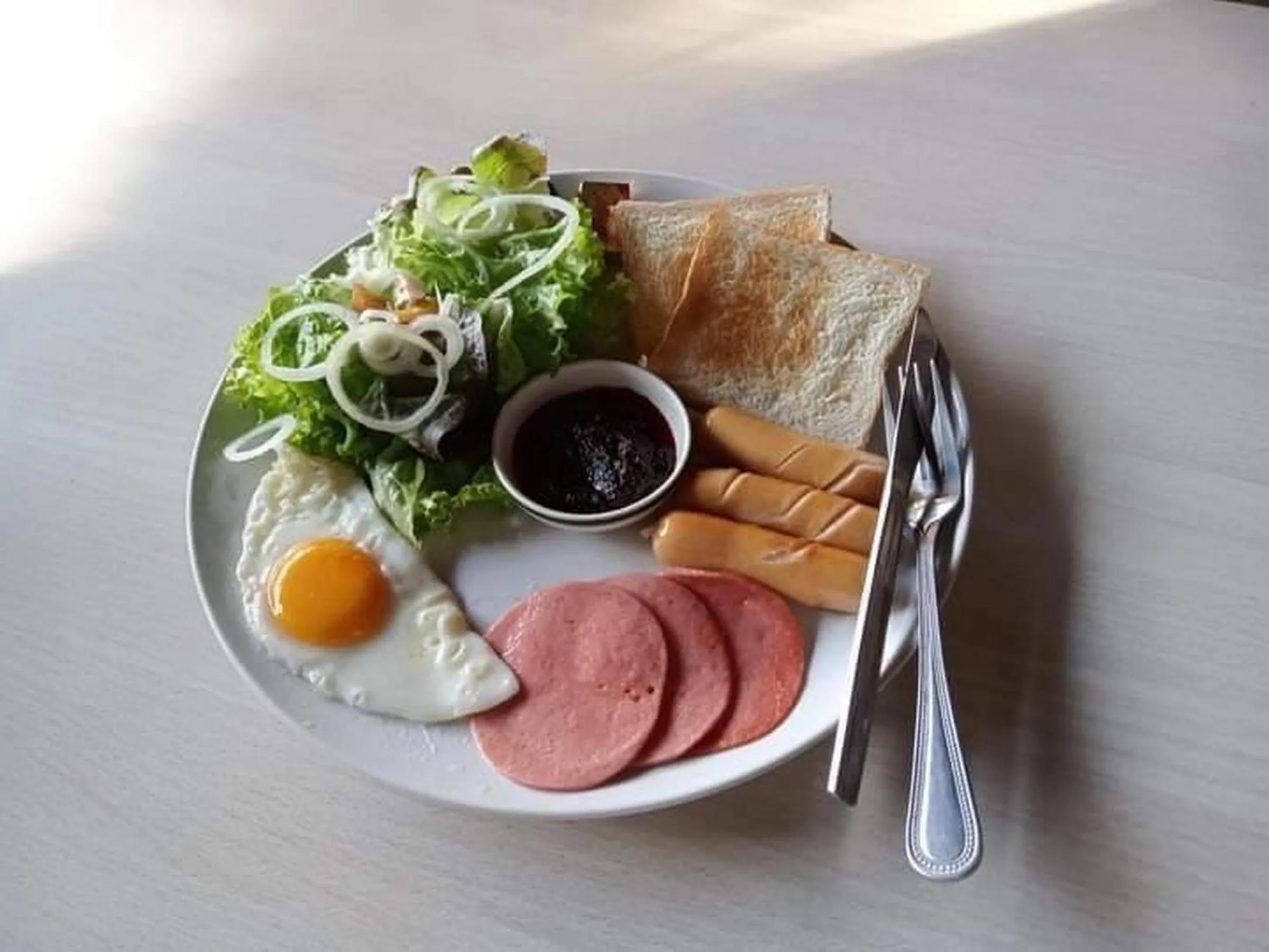 Breakfast in Tippaya Villa