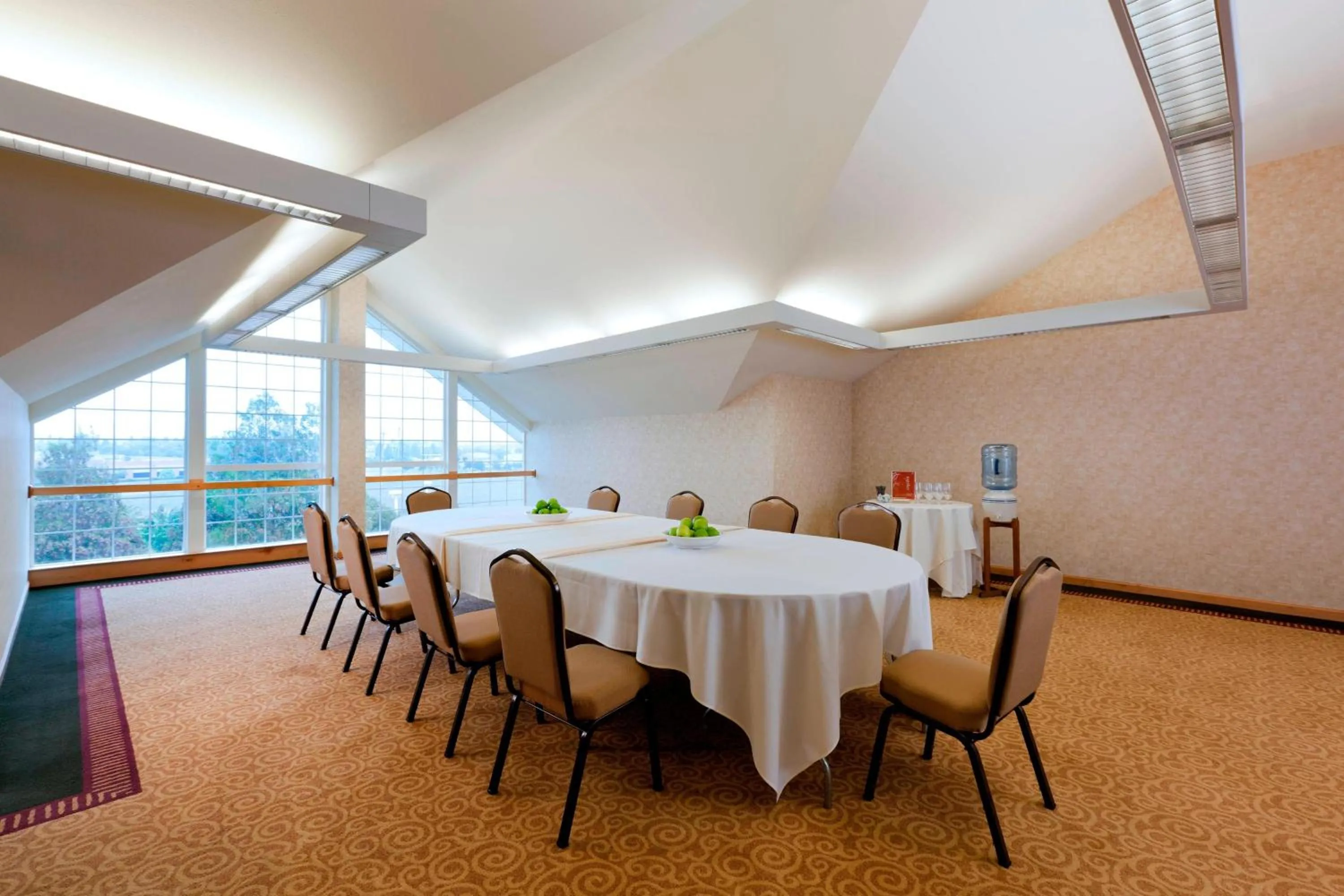 Meeting/conference room in Sheraton Sonoma Wine Country Petaluma