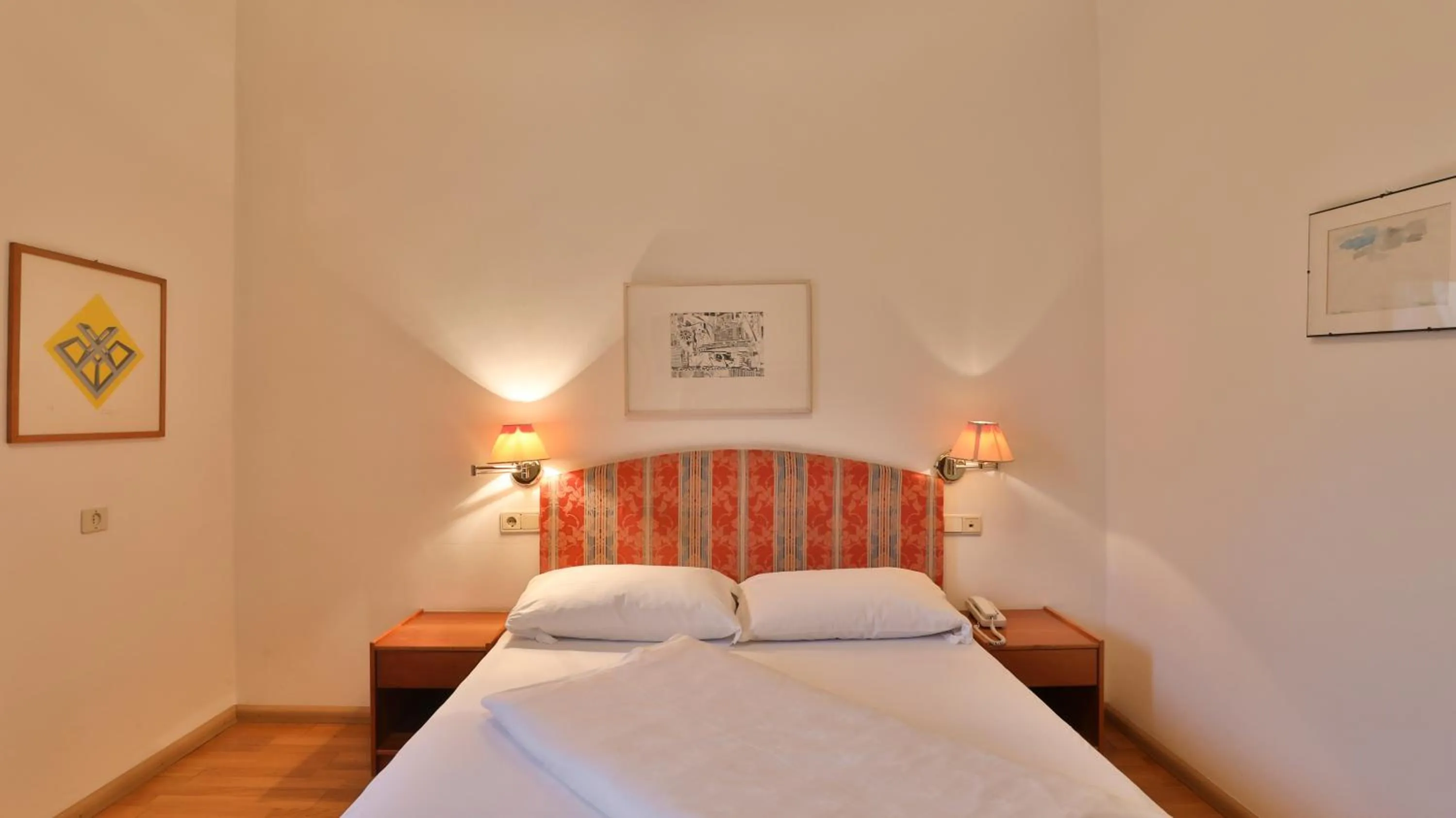 Bed in Hotel Sparerhof