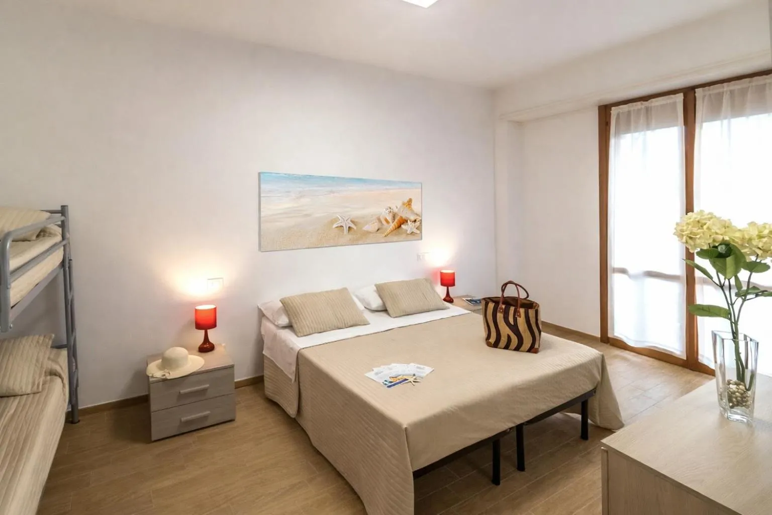 Bedroom, Bed in Zaffiro Luxury Silvi Vacanza