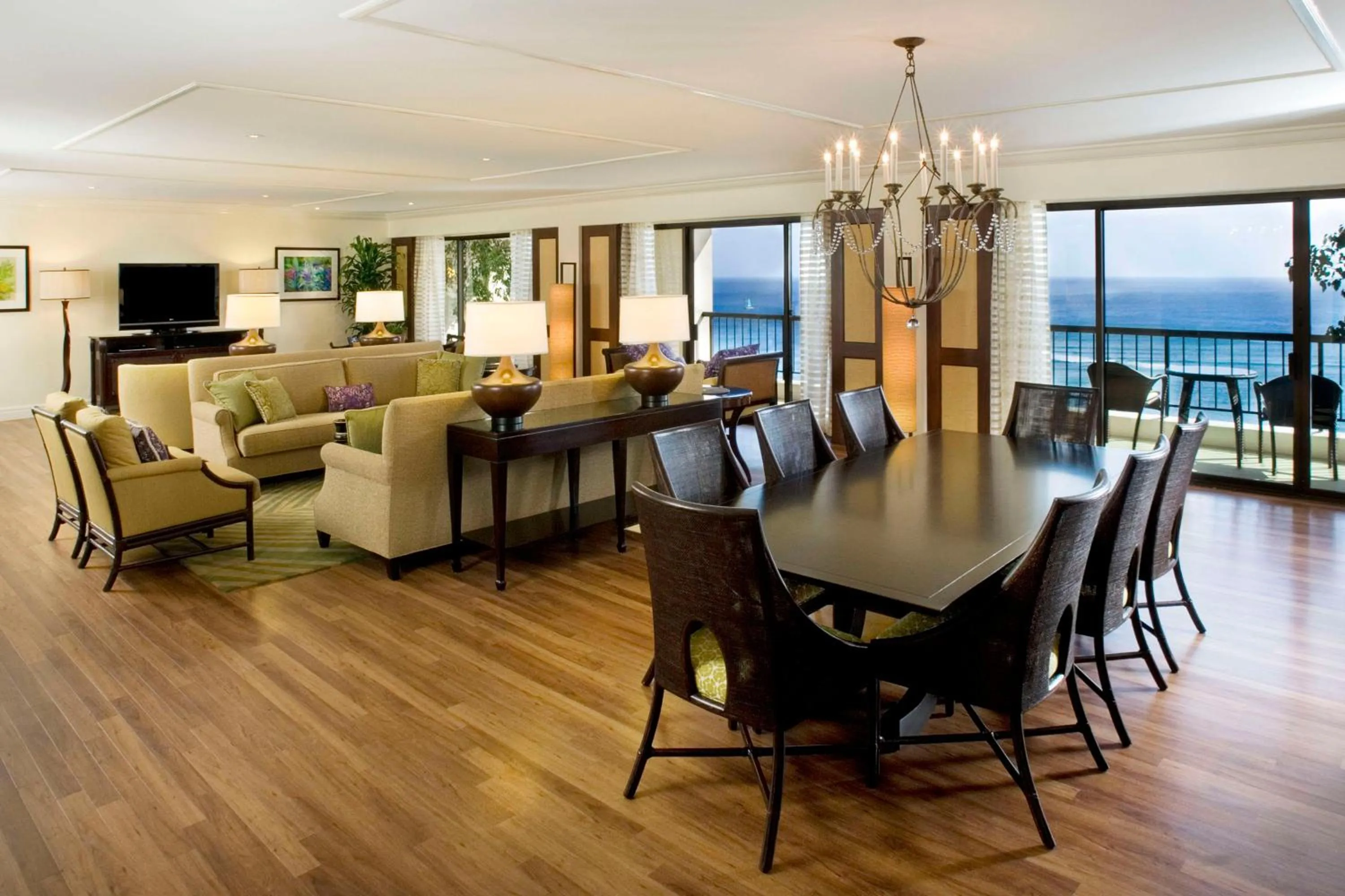 Living room in Hilton Hawaiian Village Waikiki Beach Resort