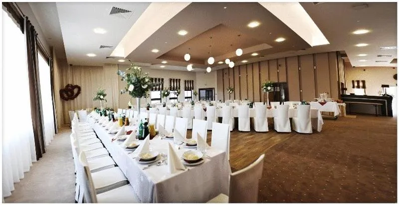 Activities in Hotel Esperanto