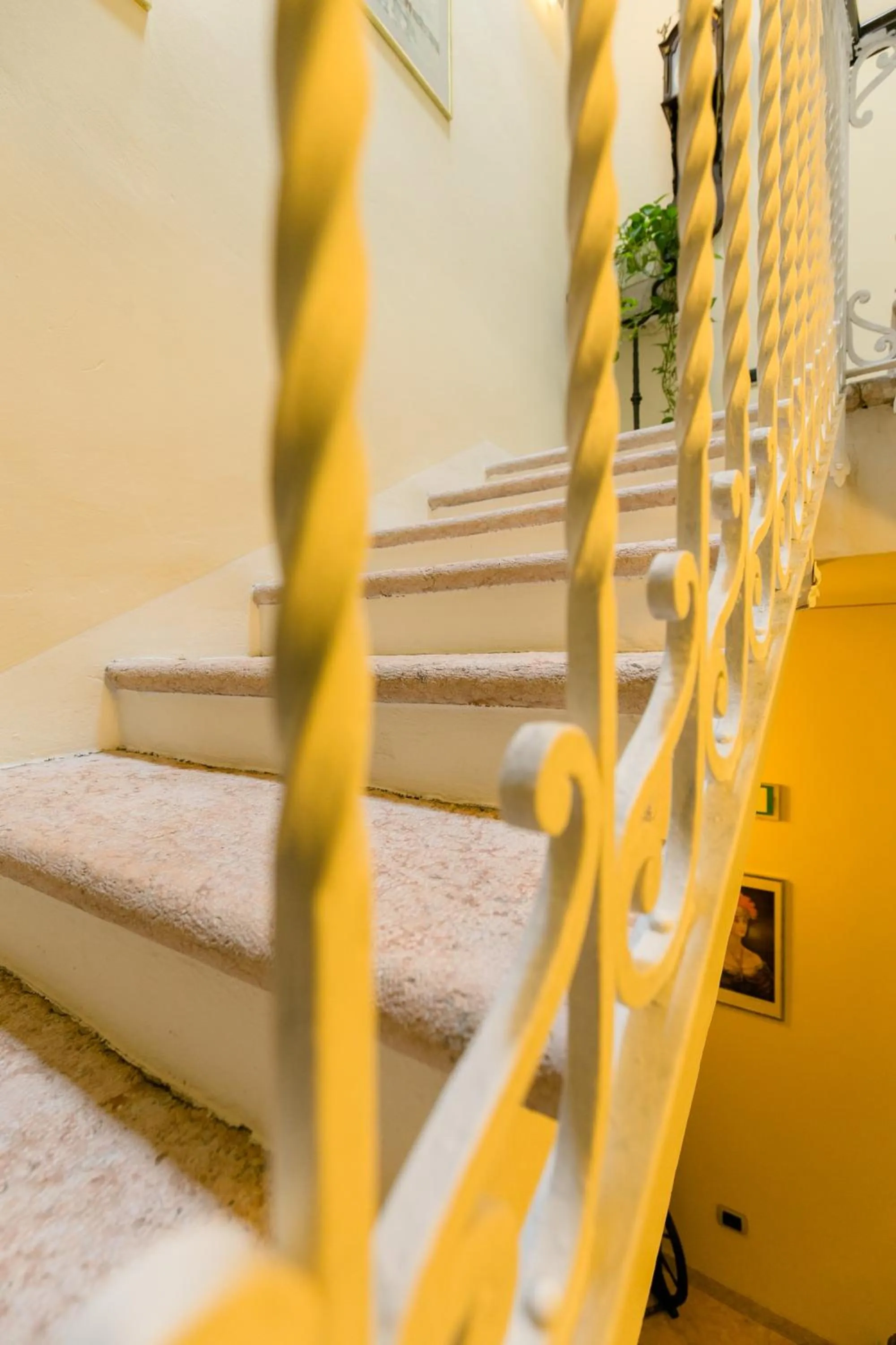 Restaurant/places to eat, Bed in Hotel Pace