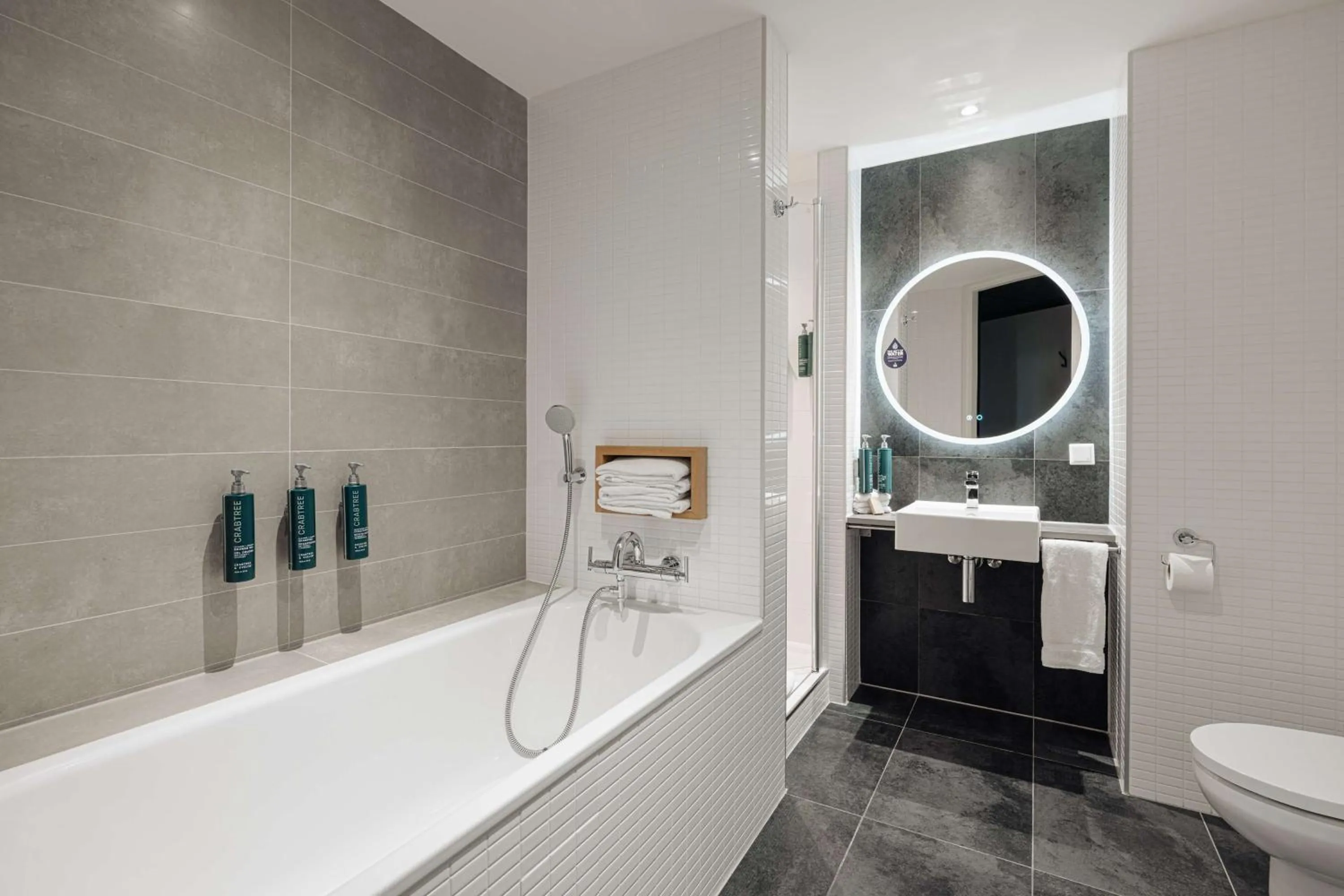 Bathroom in DoubleTree by Hilton Amsterdam Centraal Station