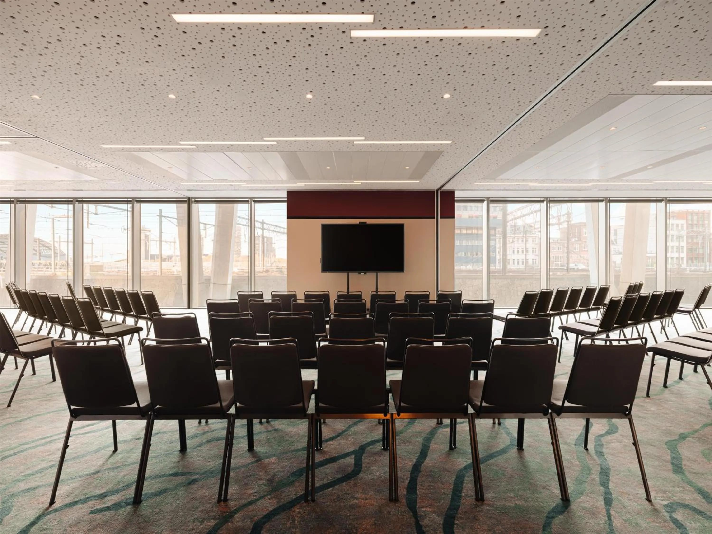 Meeting/conference room in DoubleTree by Hilton Amsterdam Centraal Station