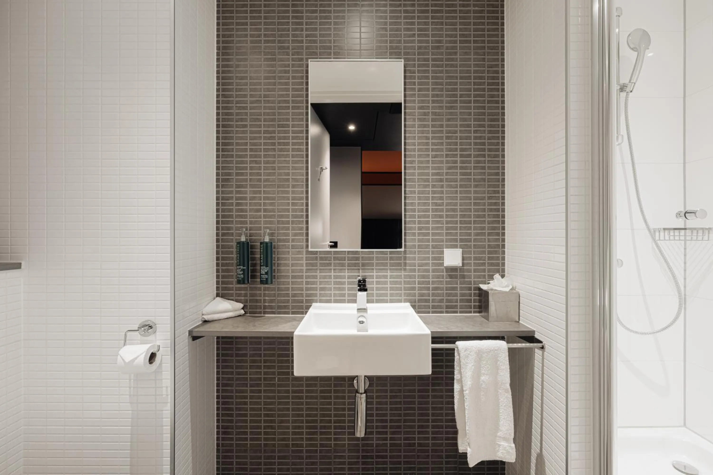 Bathroom in DoubleTree by Hilton Amsterdam Centraal Station