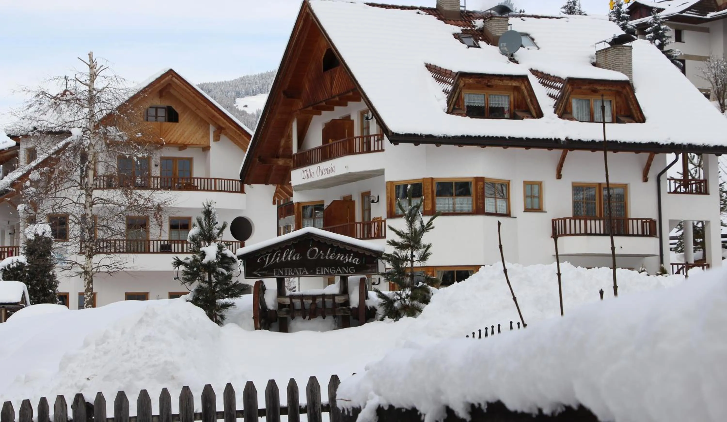 Property building in Villa Ortensia