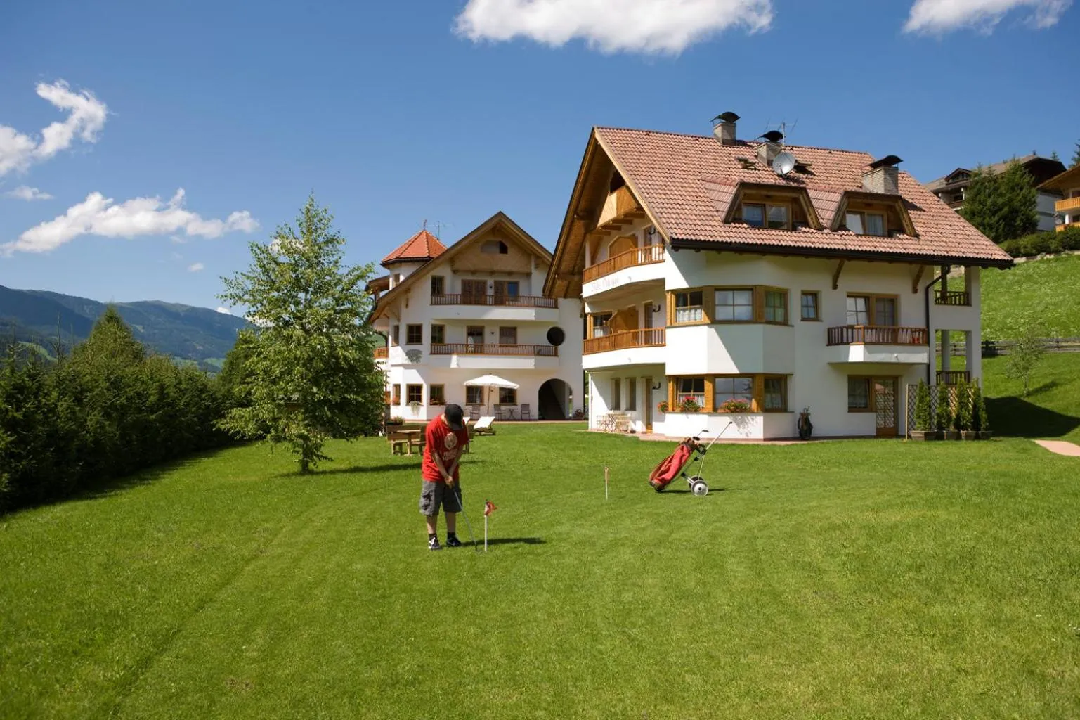 Property building in Villa Ortensia