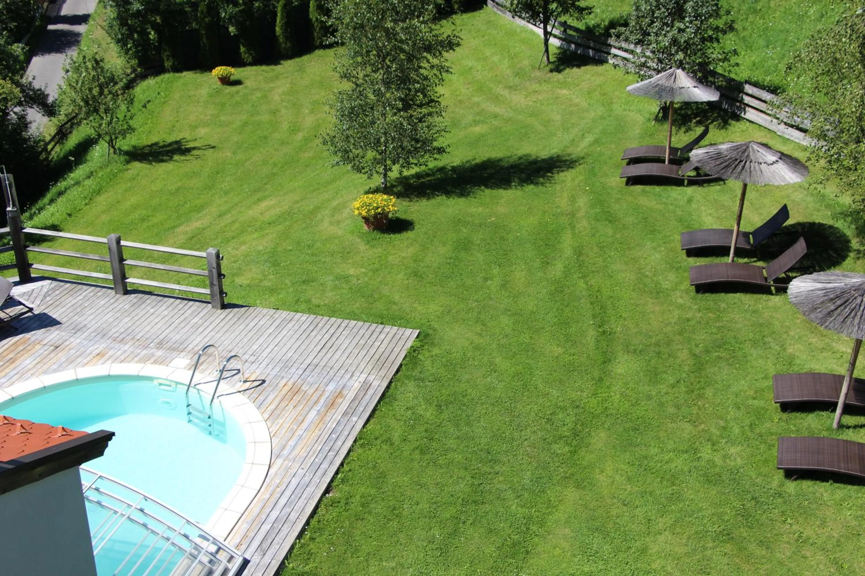 Pool view in Villa Ortensia