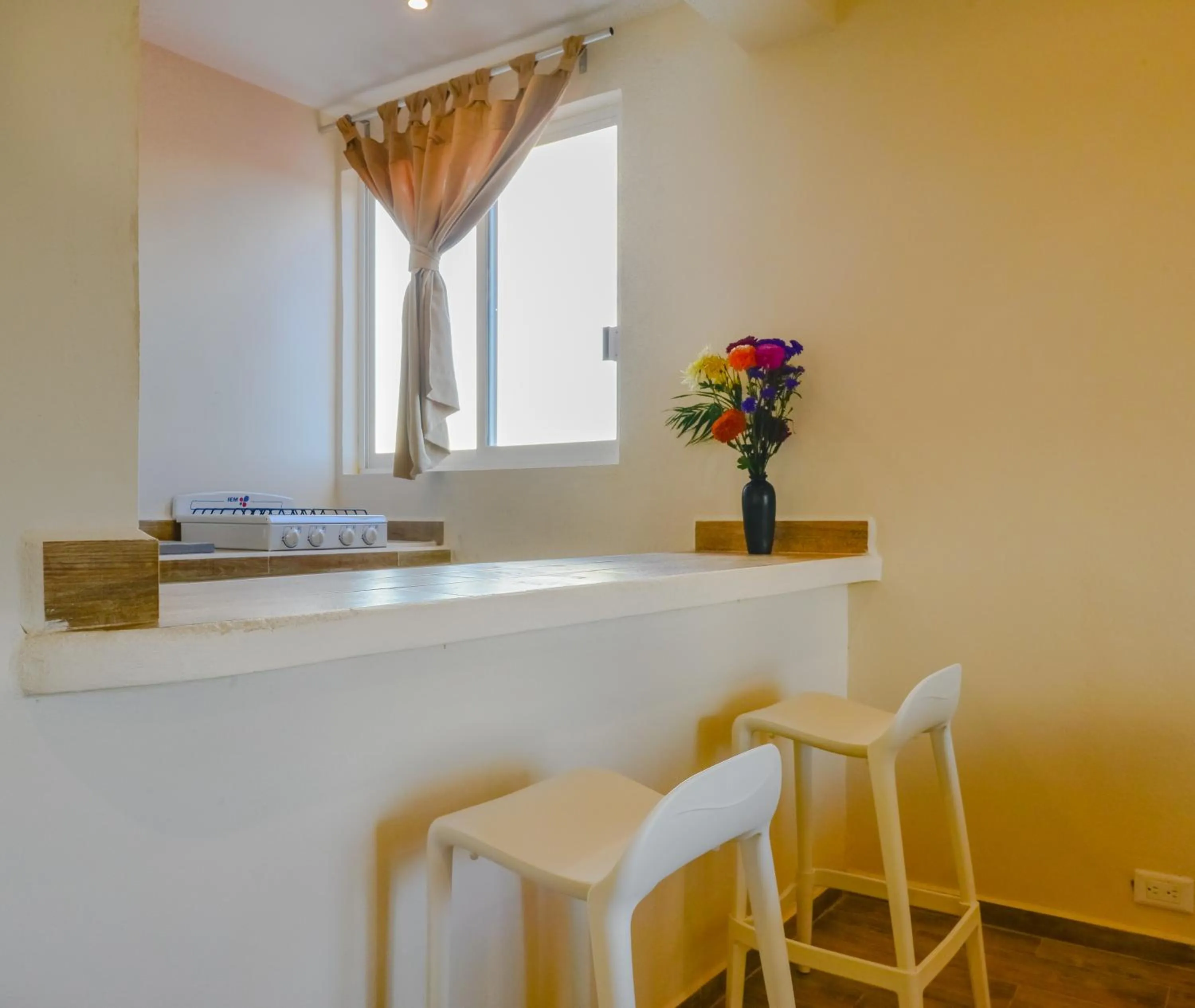 Dining area in Condo Casa del Arbol