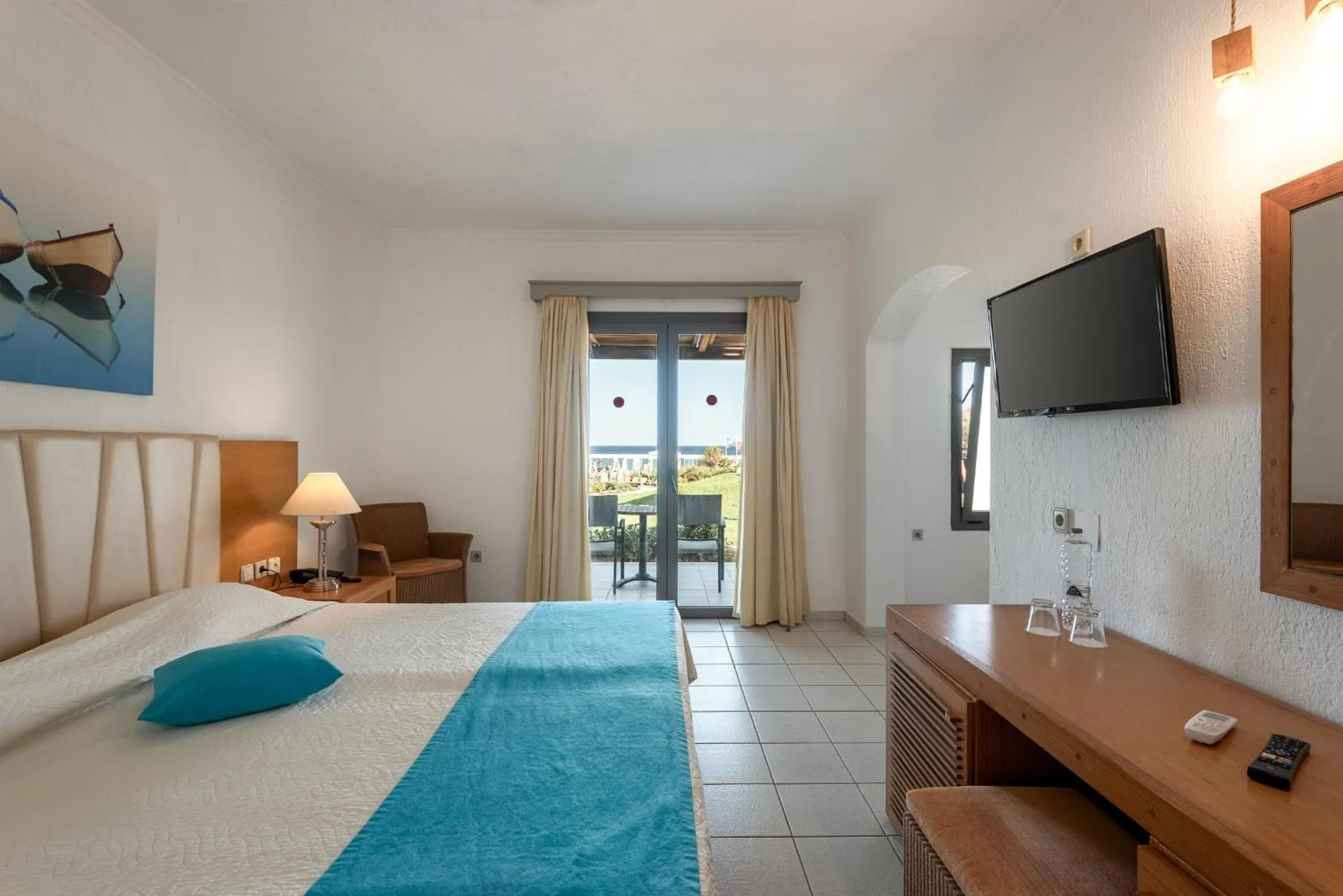 Bedroom, Bed in Annabelle Beach Resort