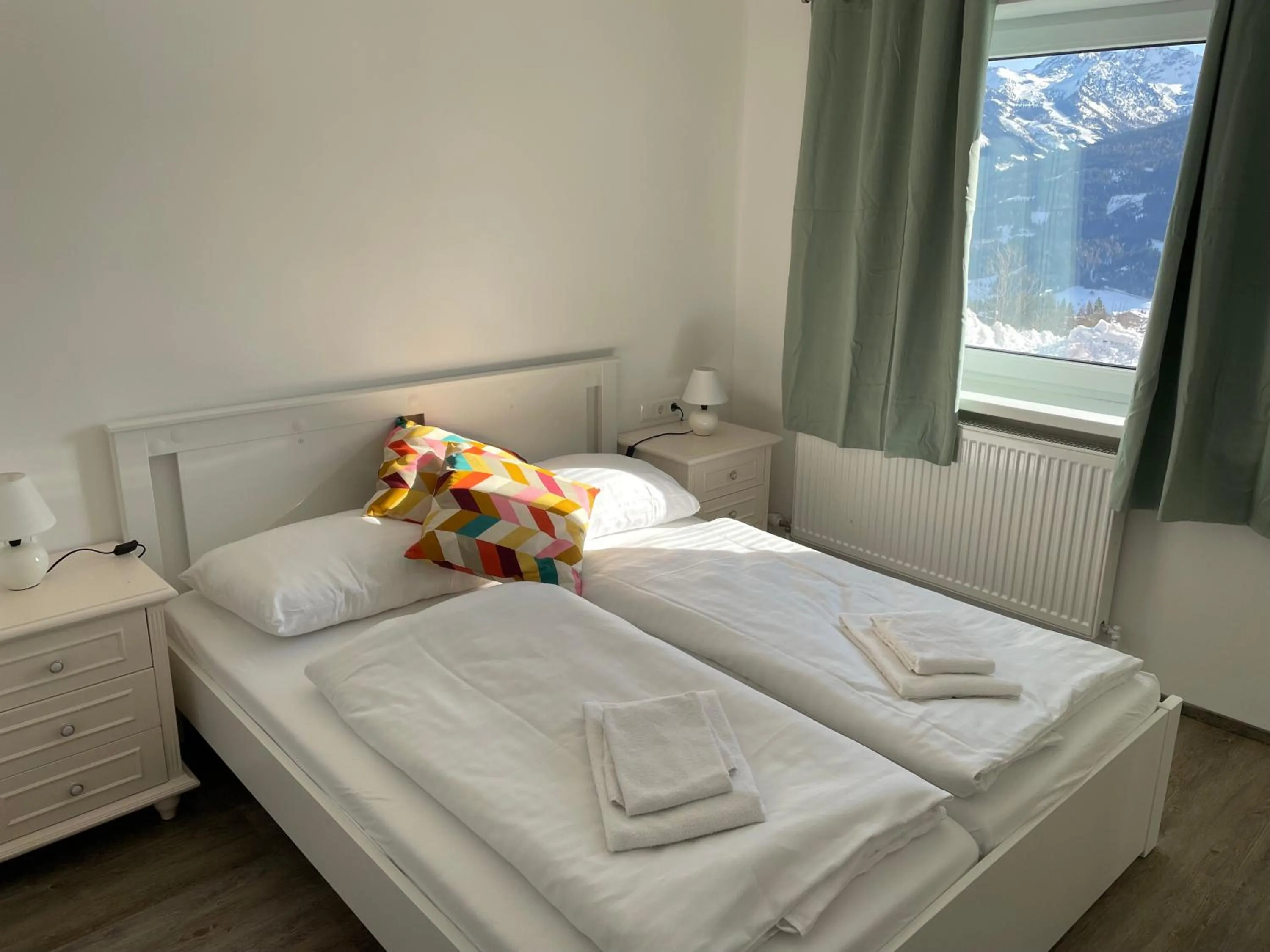 Bed in Mountain Hotel & Hostel