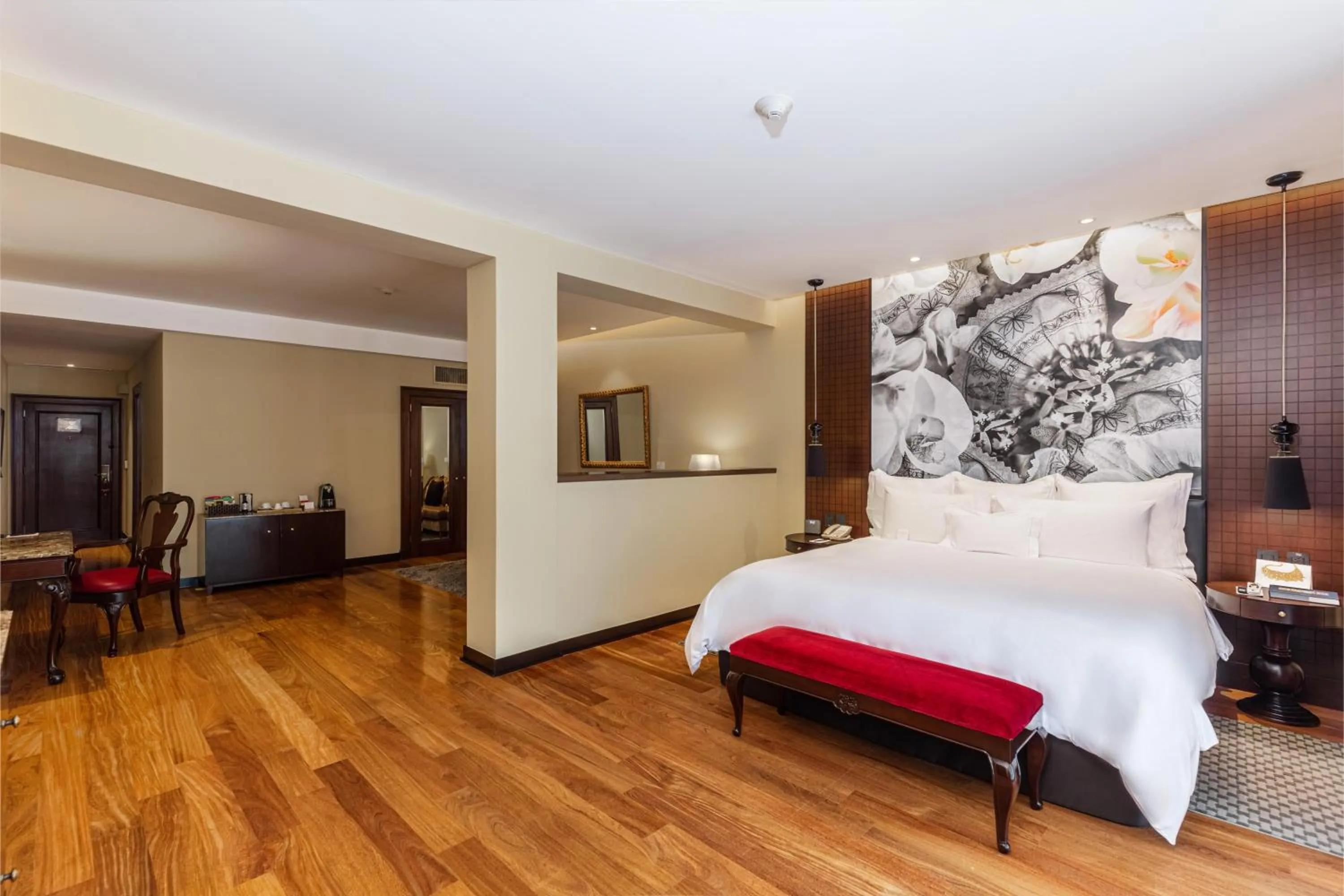 Bedroom, Bed in Country Club Lima Hotel – The Leading Hotels of the World