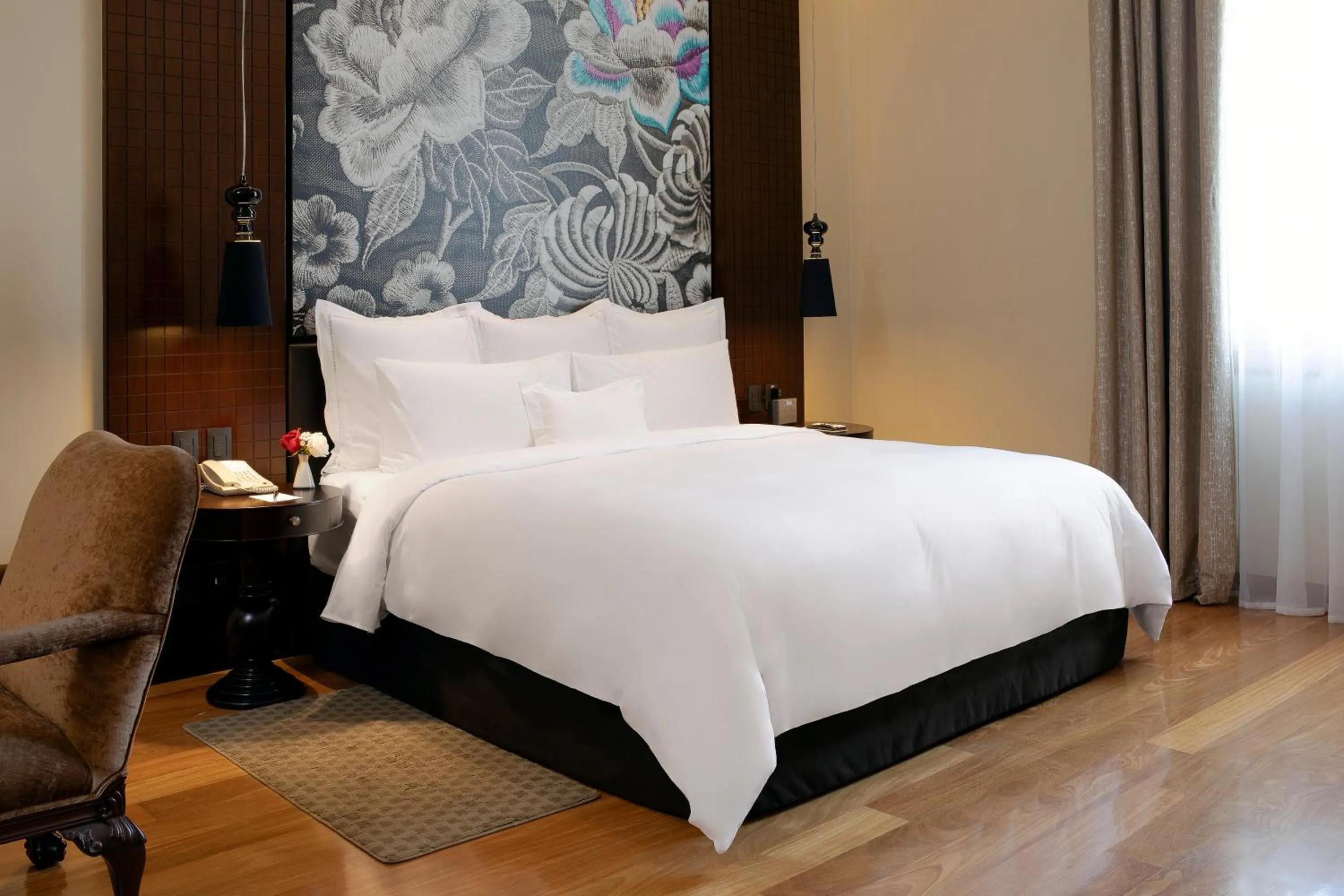 Bed in Country Club Lima Hotel – The Leading Hotels of the World
