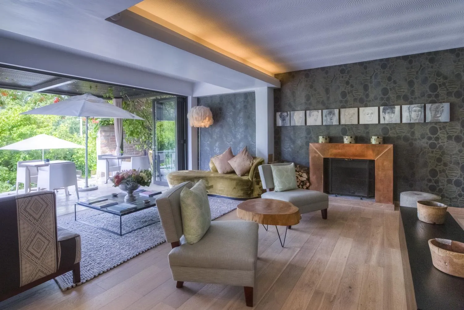 Lounge or bar in Kensington Place