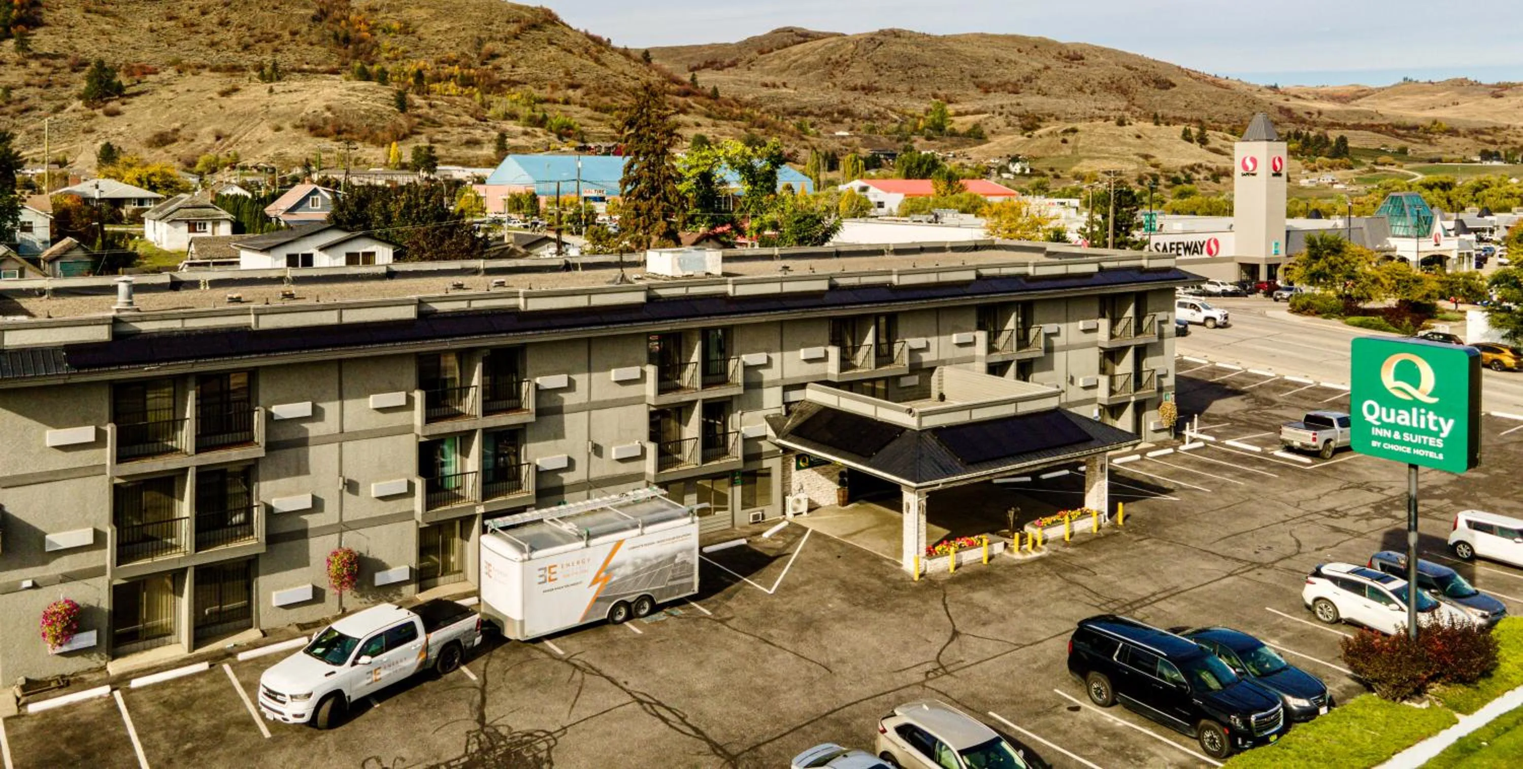 Property building in Quality Inn & Suites