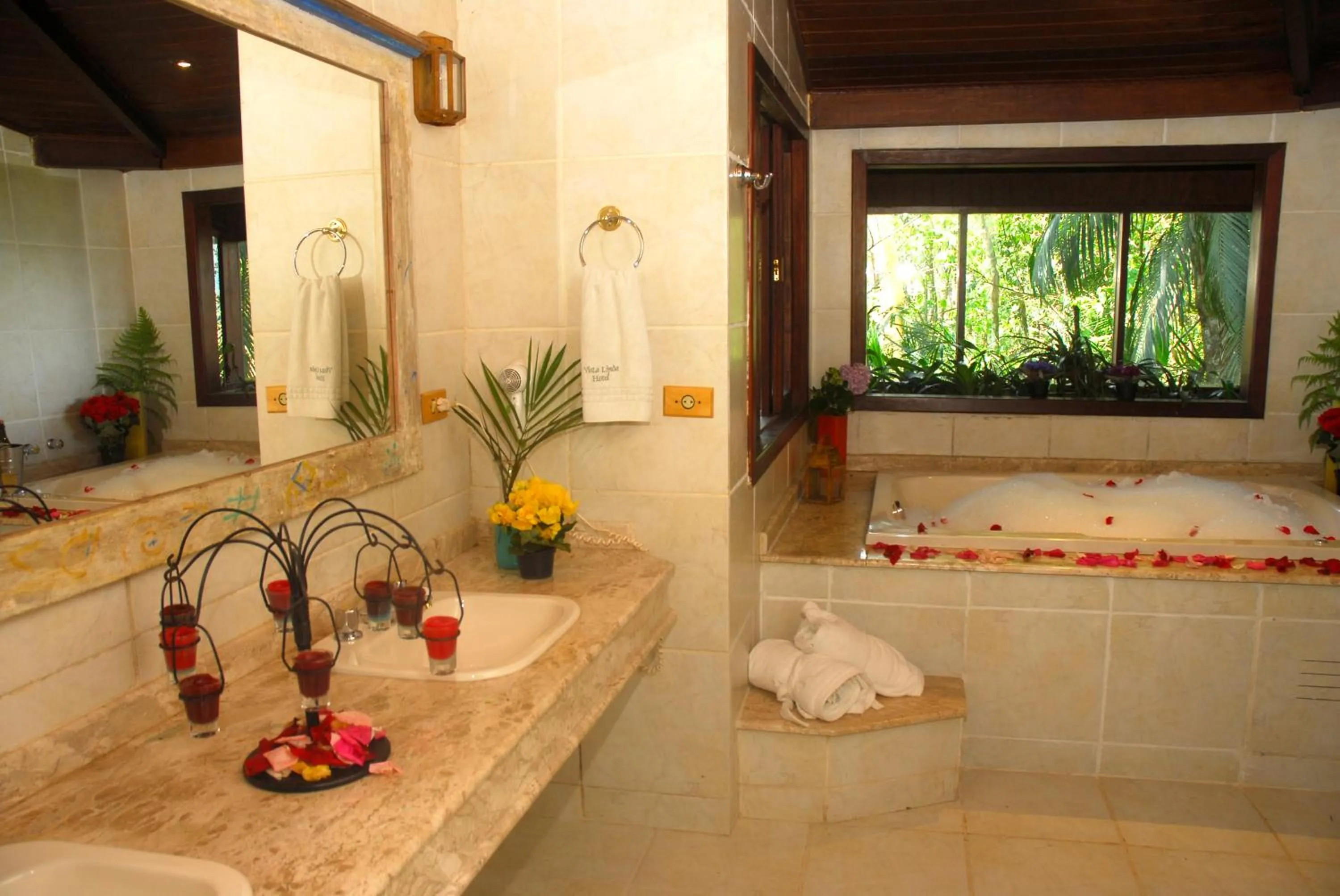 Bathroom in Vista Linda Hotel