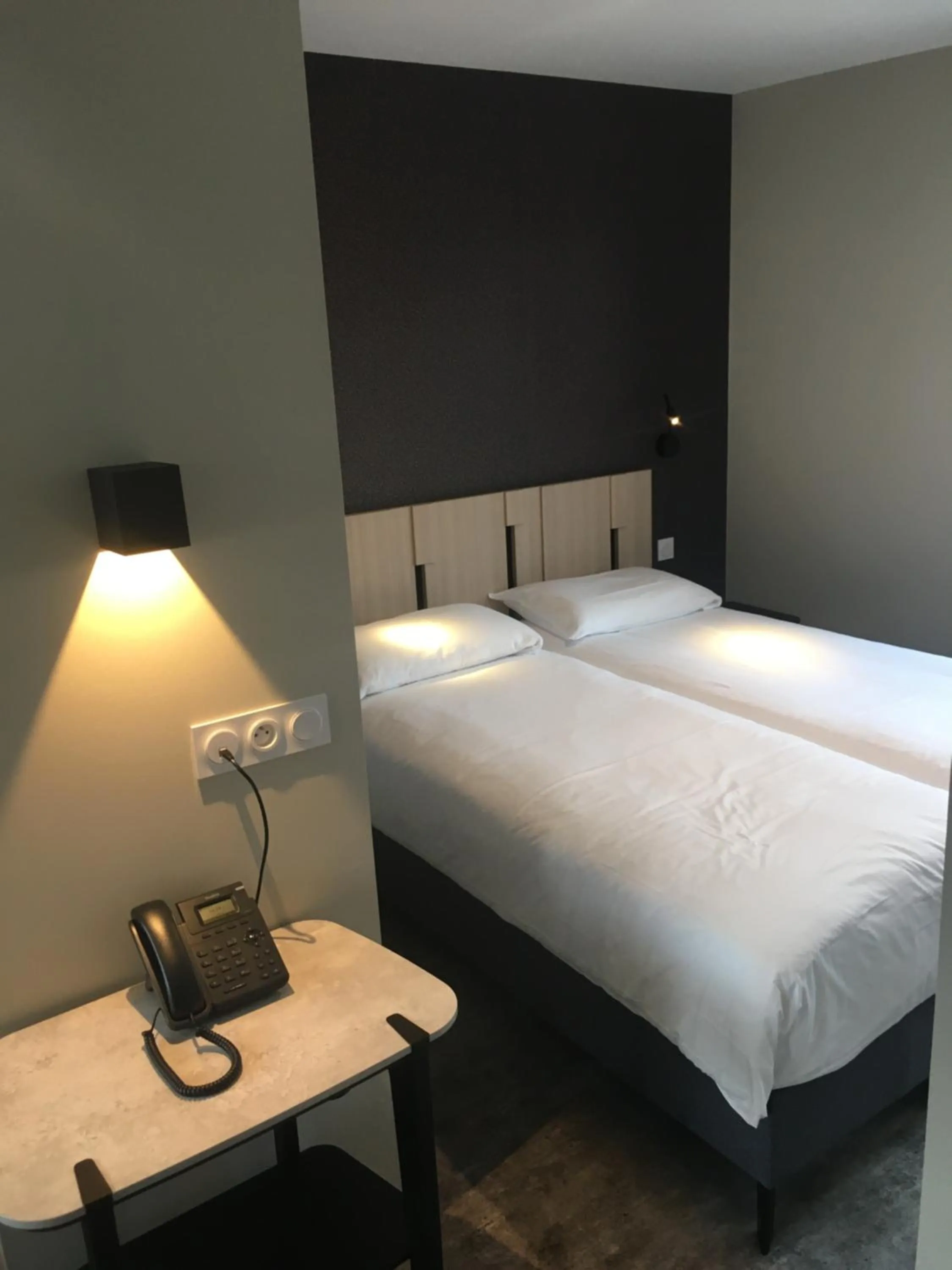 Bed in Hotel - Restaurant Les 3 Piliers