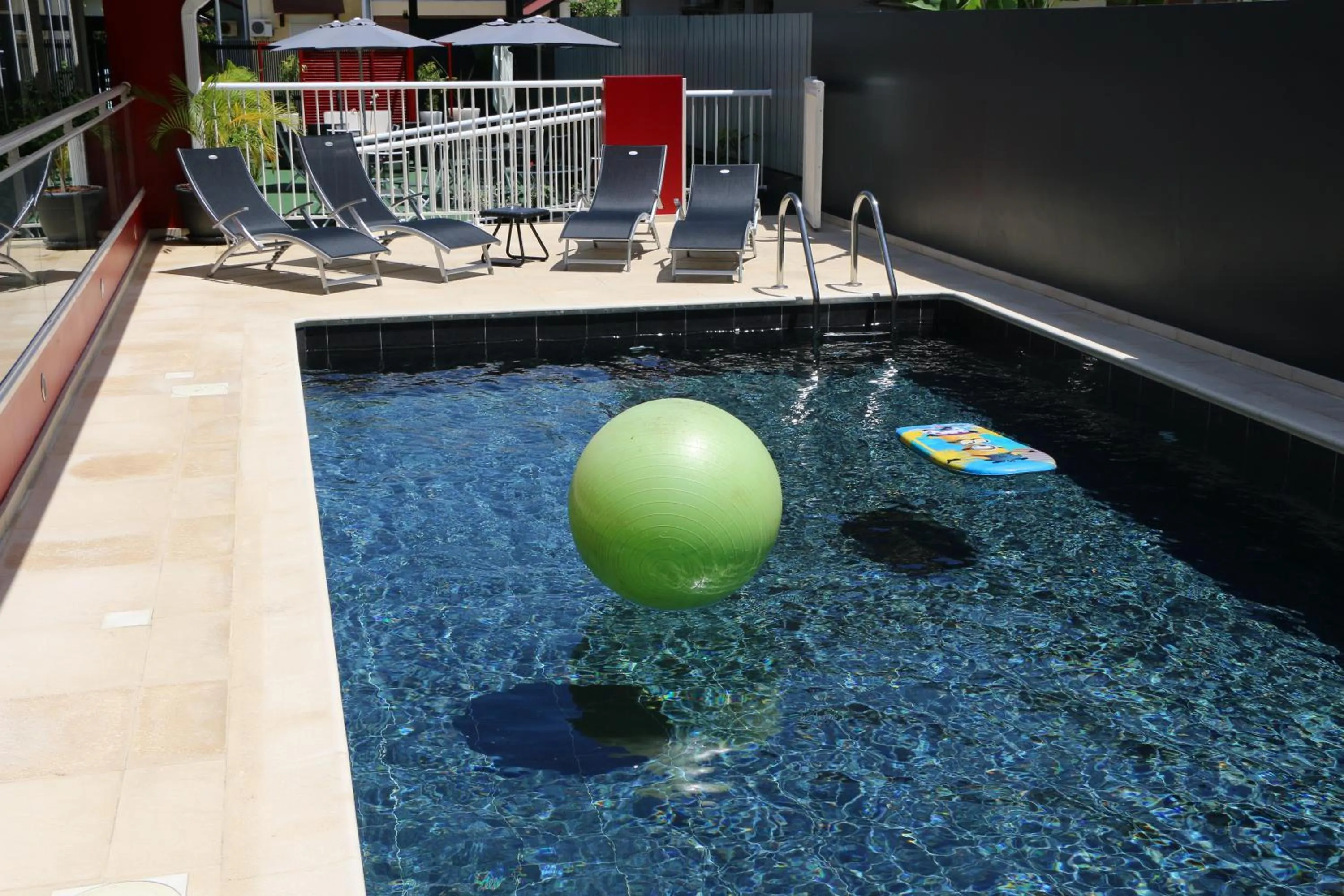 Swimming pool in L'Eskale Guyane