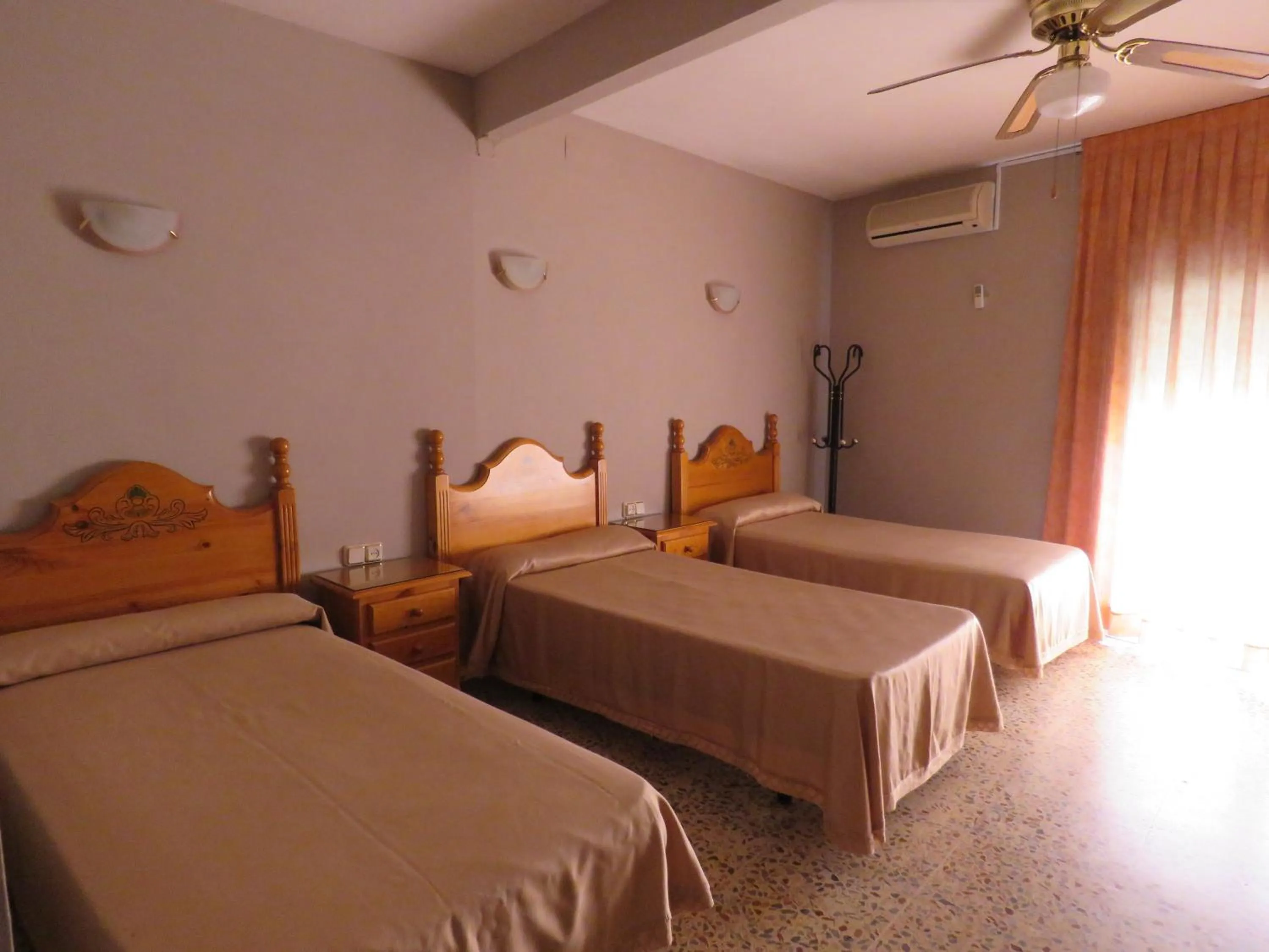 Photo of the whole room, Bed in Hotel Alain