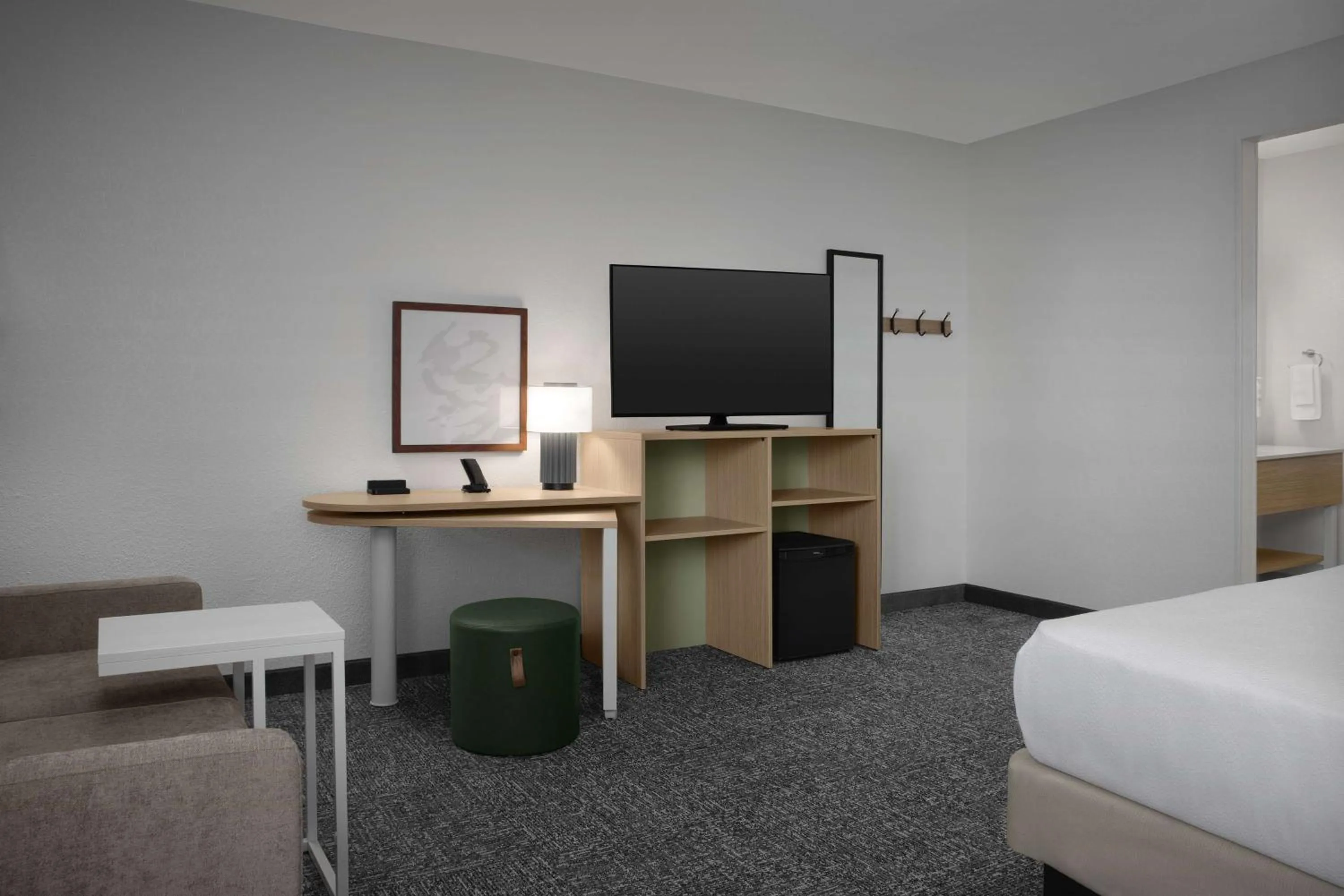 Living room, Bed in Spark by Hilton Miami Doral
