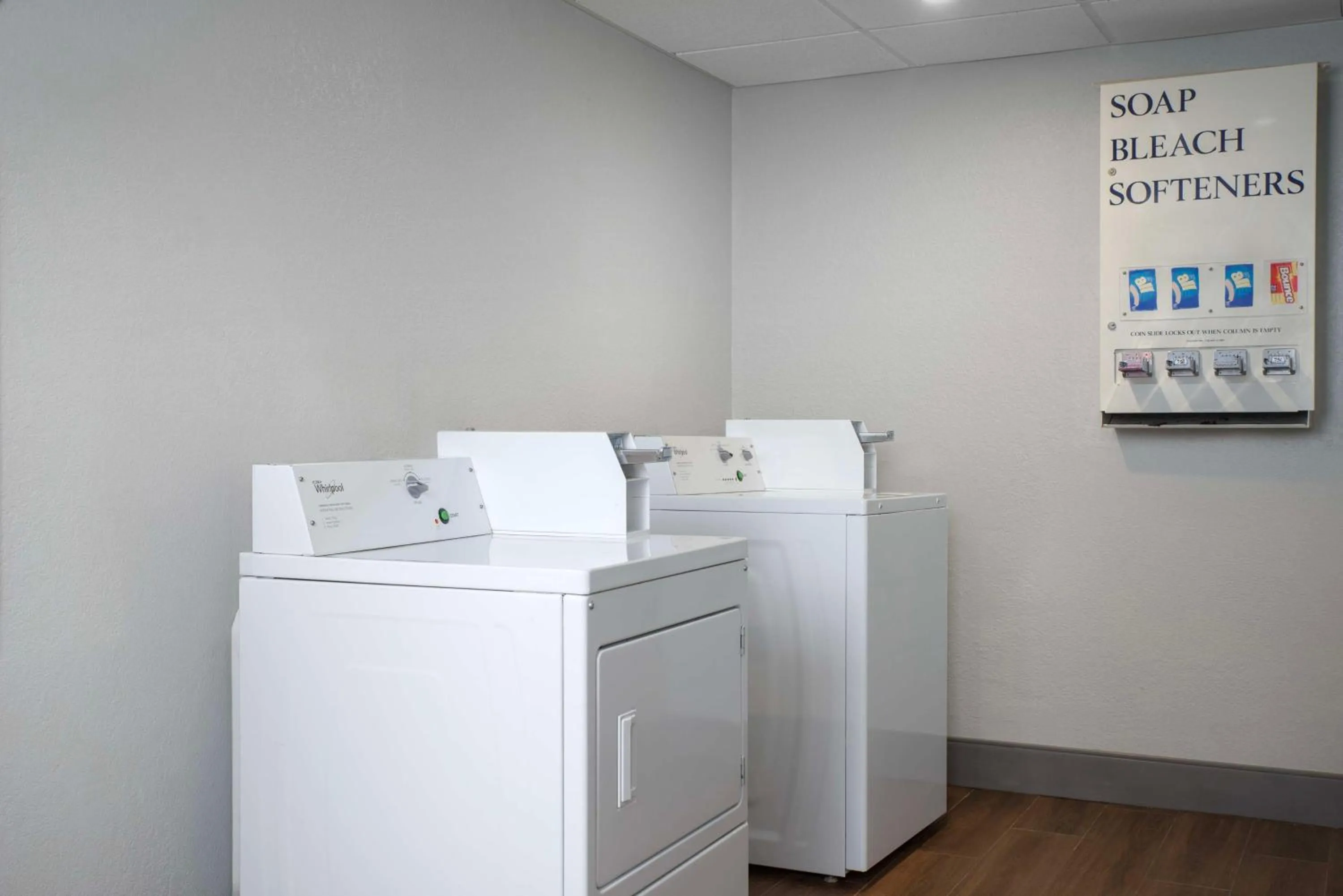 laundry in Spark by Hilton Miami Doral