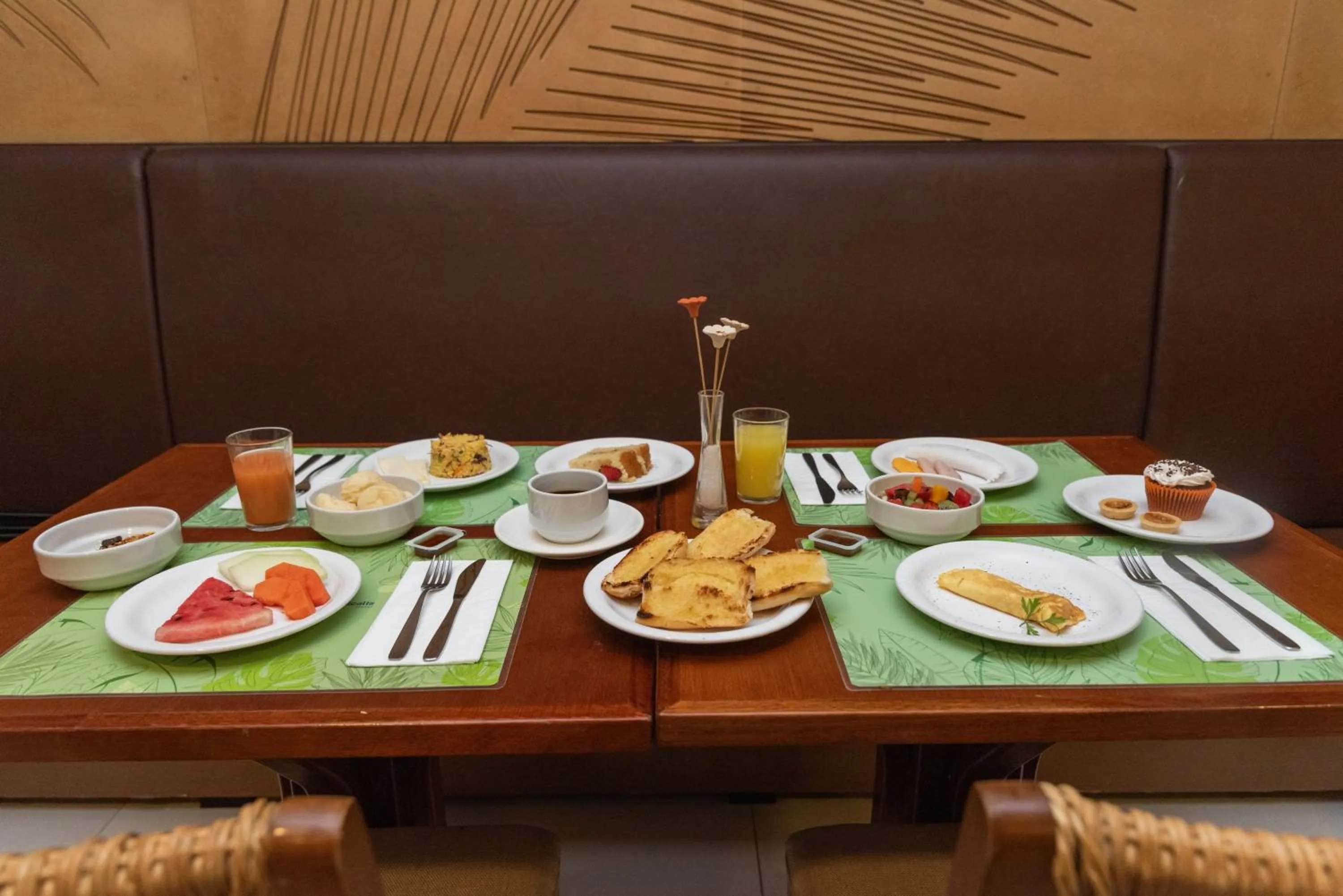 On site in Palms Ponta Verde by Tropicalis