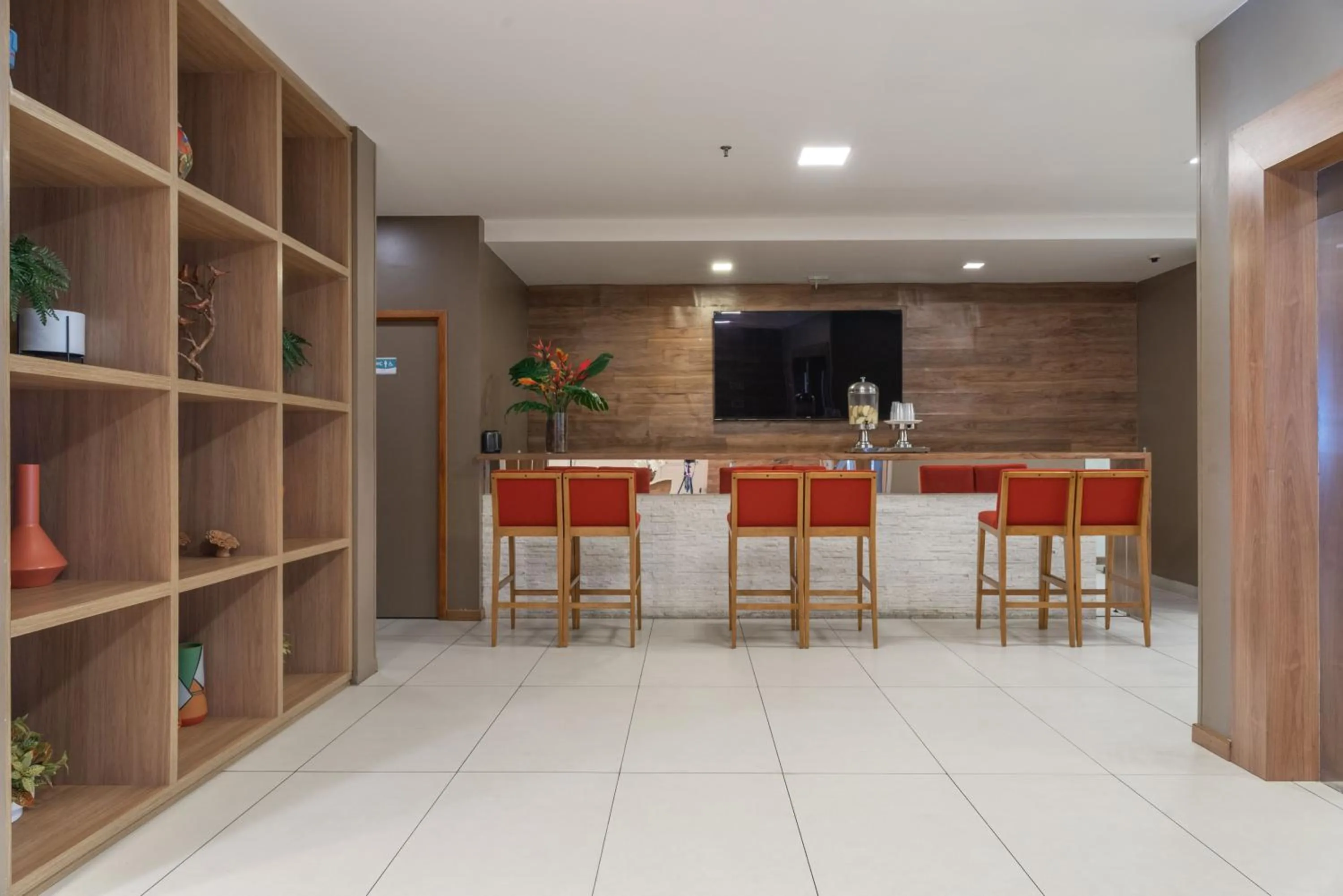 Lounge or bar in Palms Ponta Verde by Tropicalis