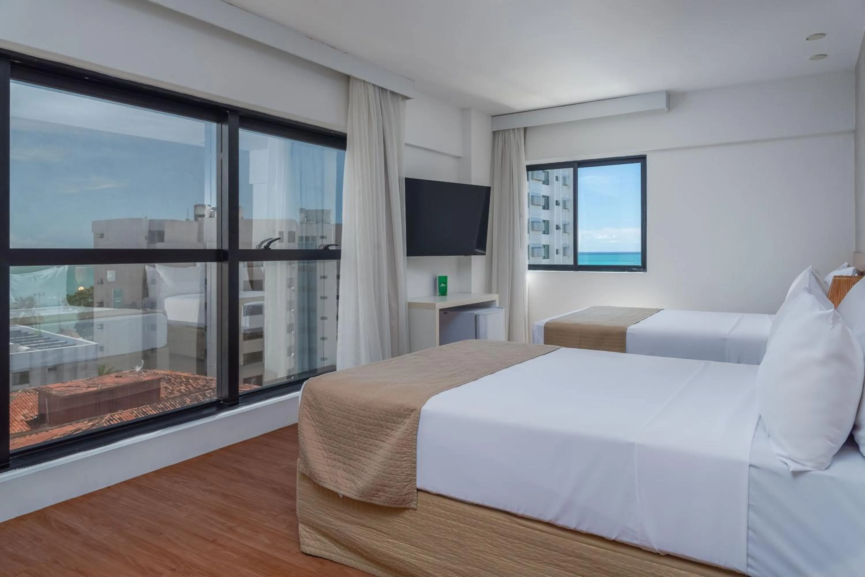 Bed in Palms Ponta Verde by Tropicalis