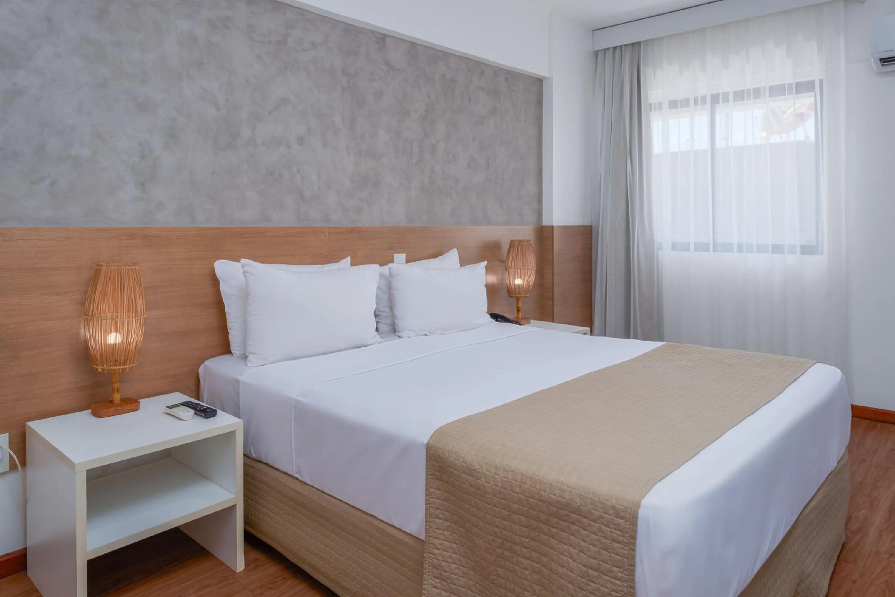 Bed in Palms Ponta Verde by Tropicalis