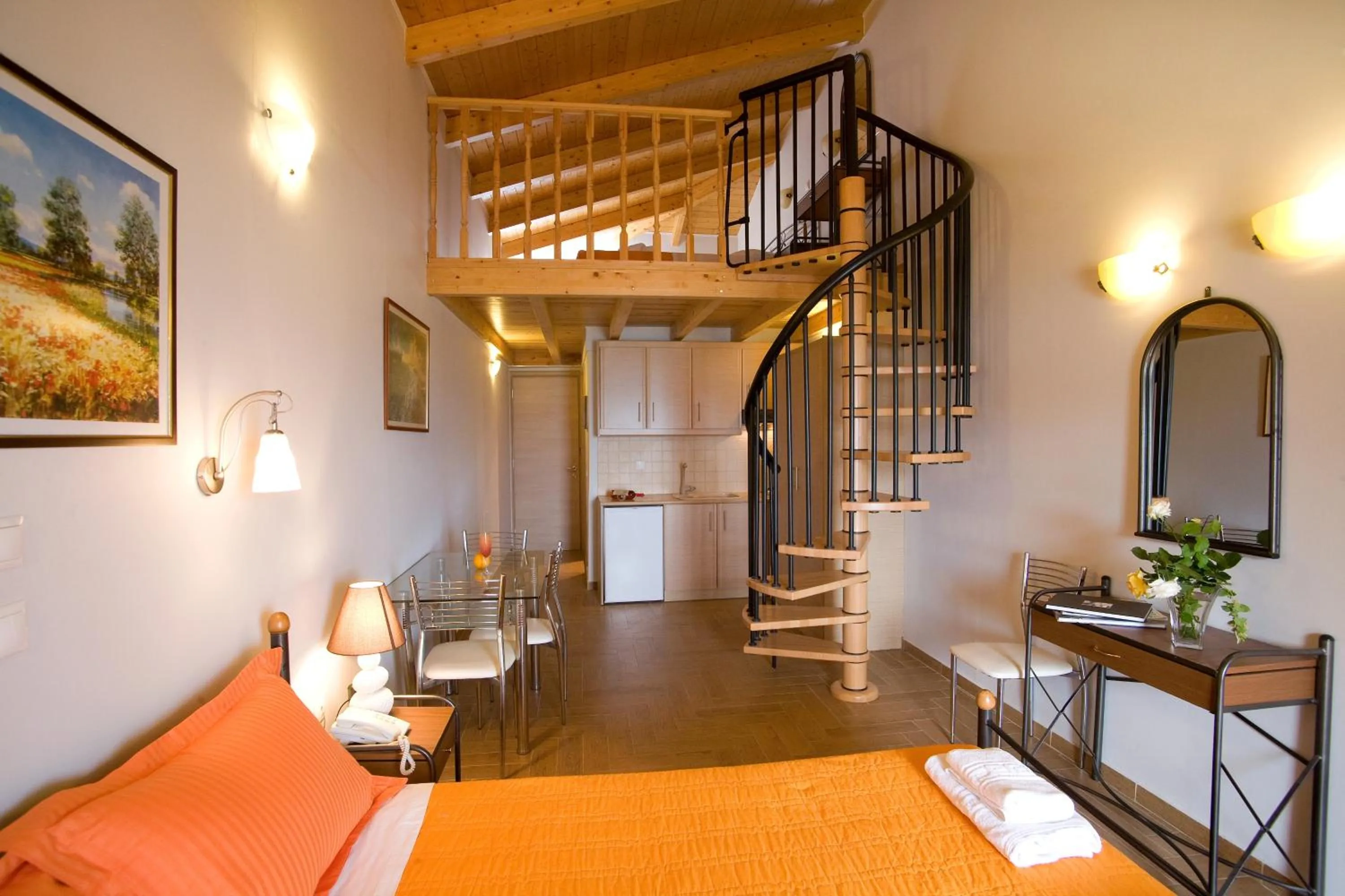 Decorative detail in Hotel Grand Nefeli