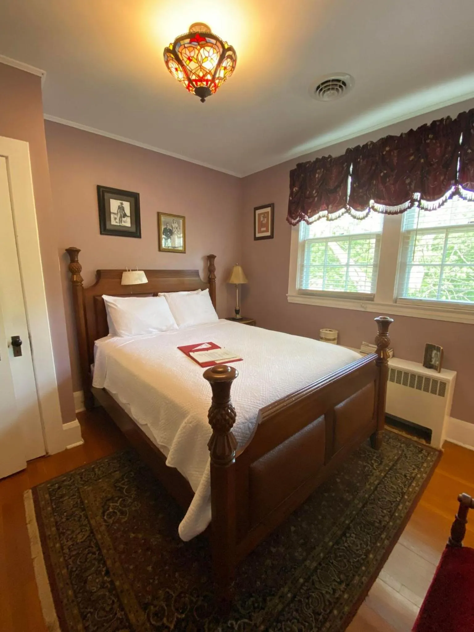 Bed in Historic Rosemont Manor