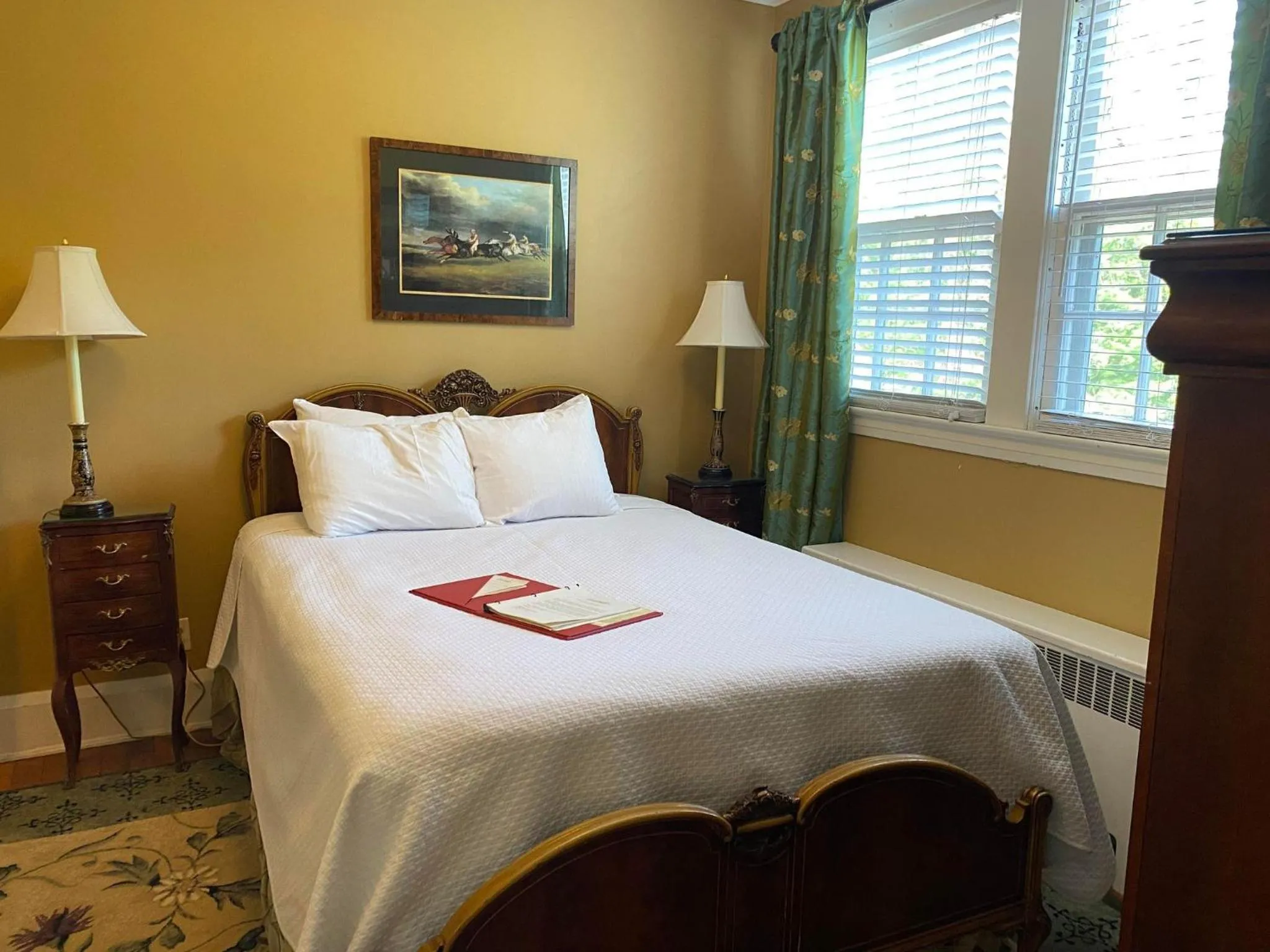 Bed in Historic Rosemont Manor