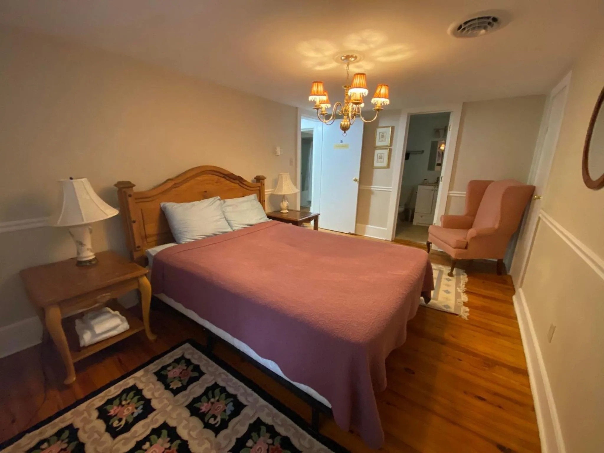 Bed in Historic Rosemont Manor