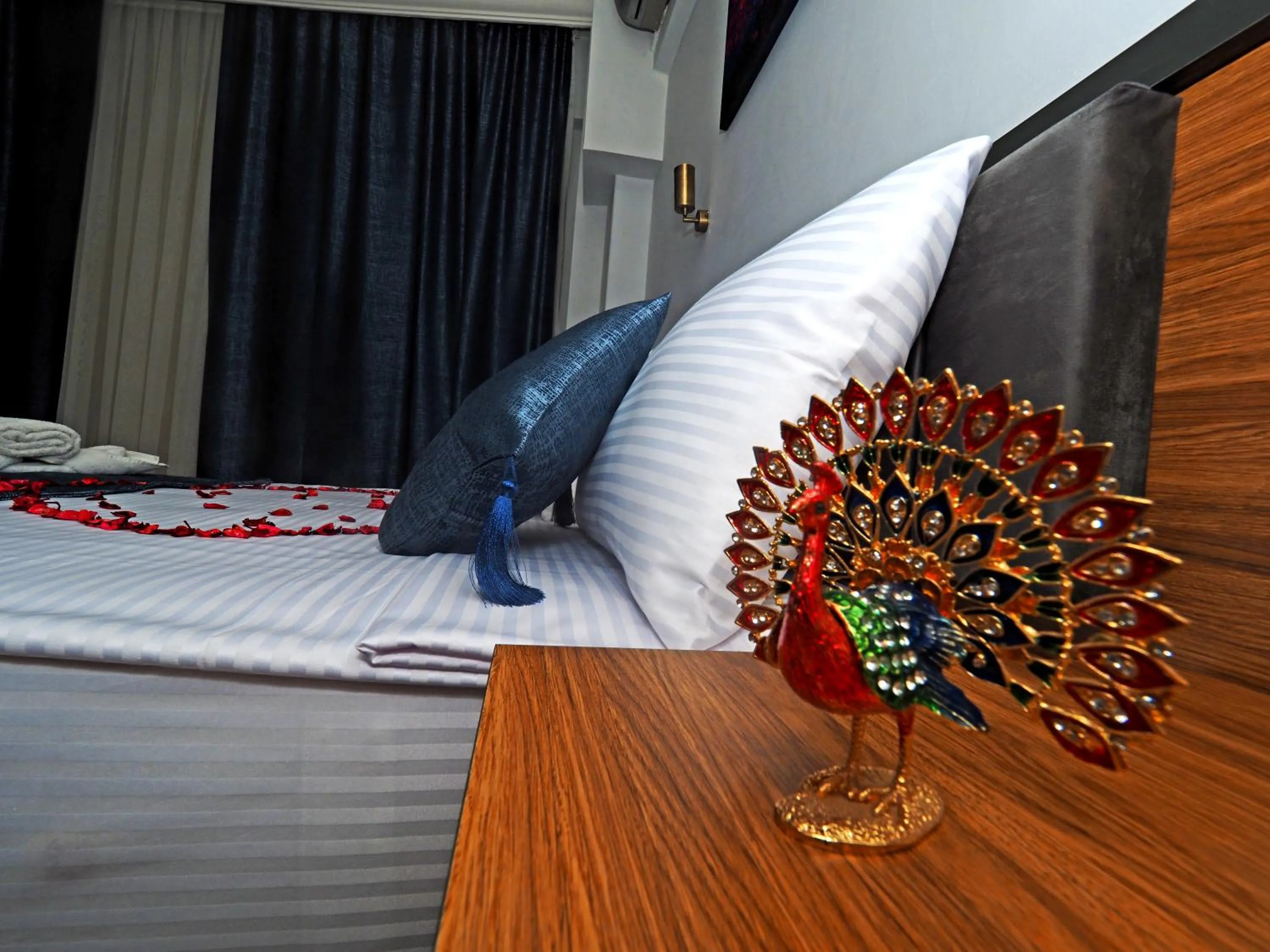 Bed in Arges old city hotel