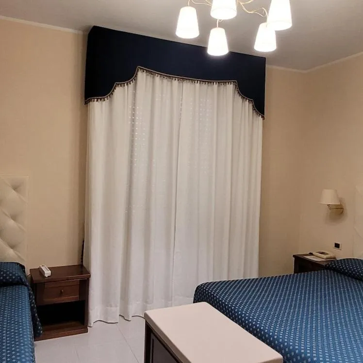 Bed in Hotel Eden Sul Lago