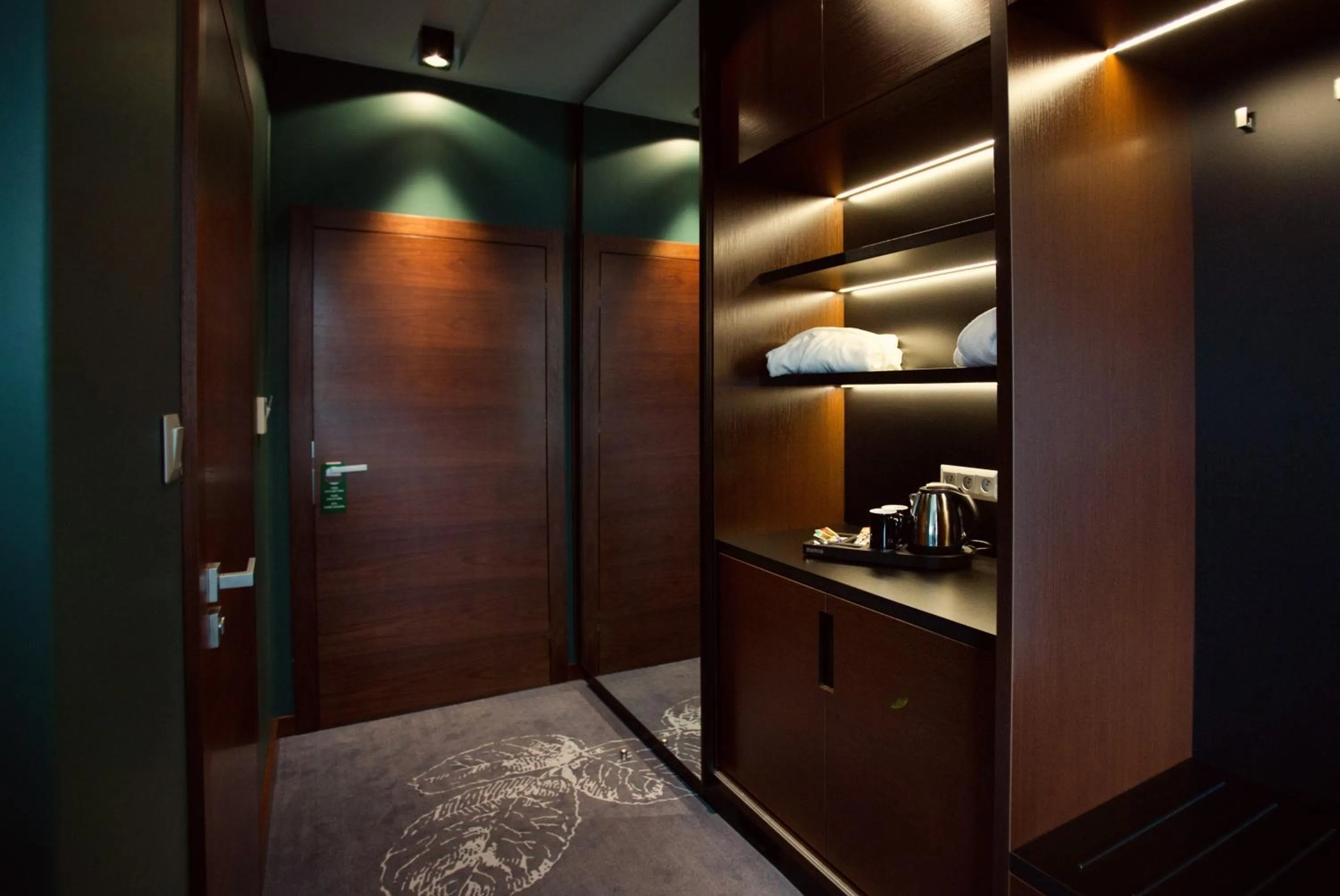 Photo of the whole room, Bed in Kompleks Dąbrówka